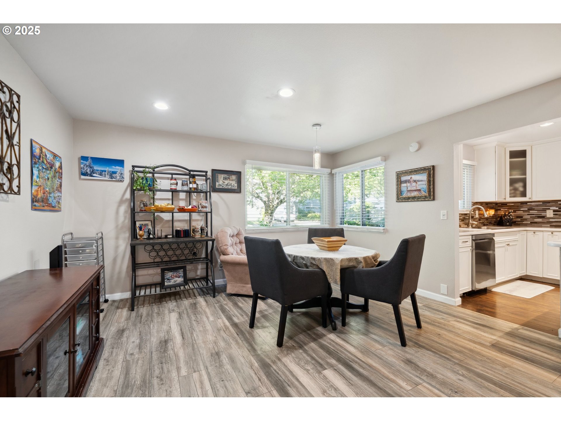 17622 NW ROLLING HILL LN