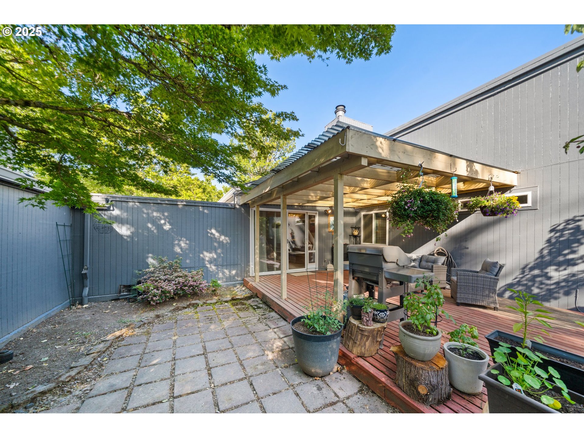 17622 NW ROLLING HILL LN