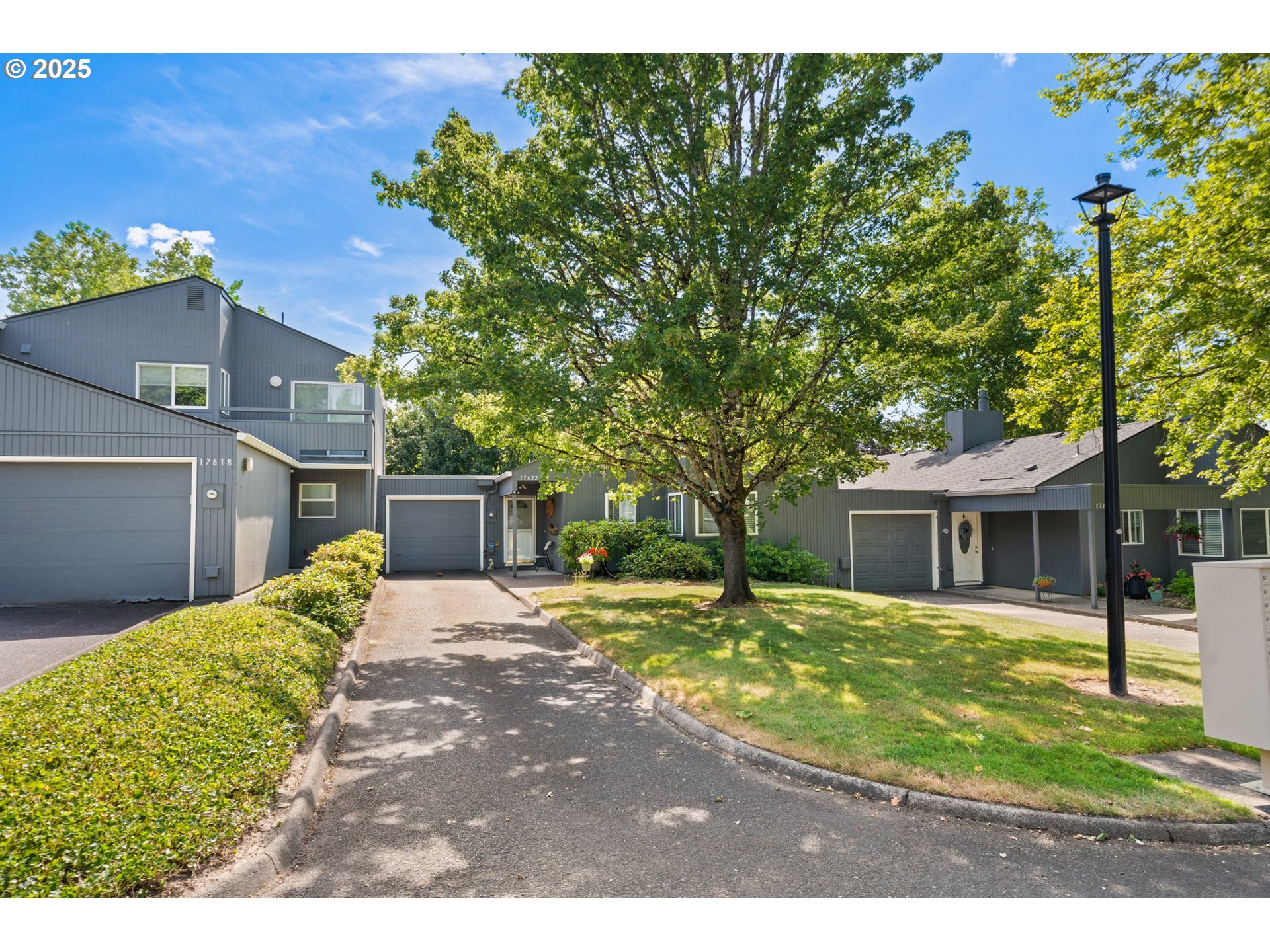 17622 NW ROLLING HILL LN