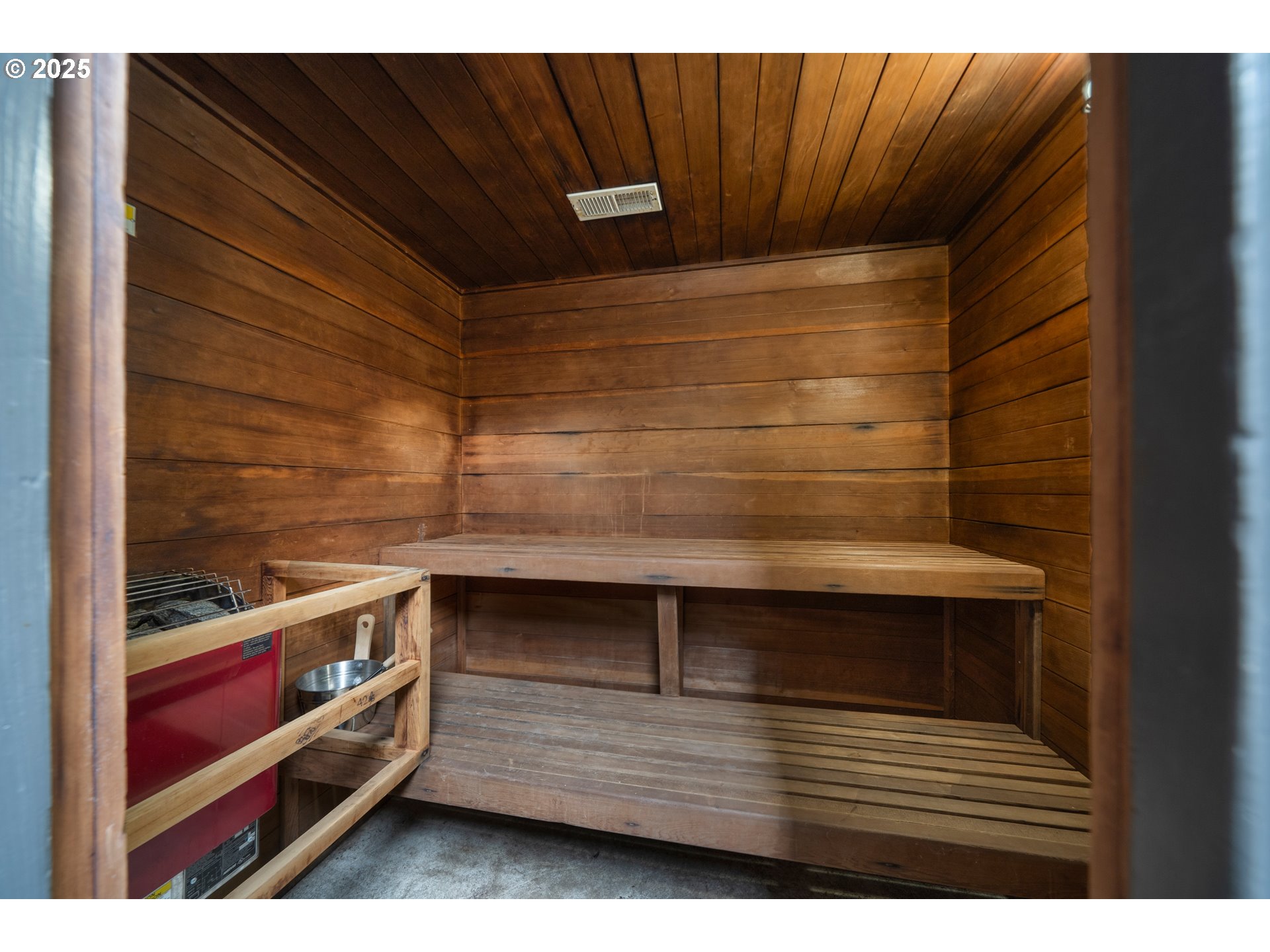 17622 NW ROLLING HILL LN