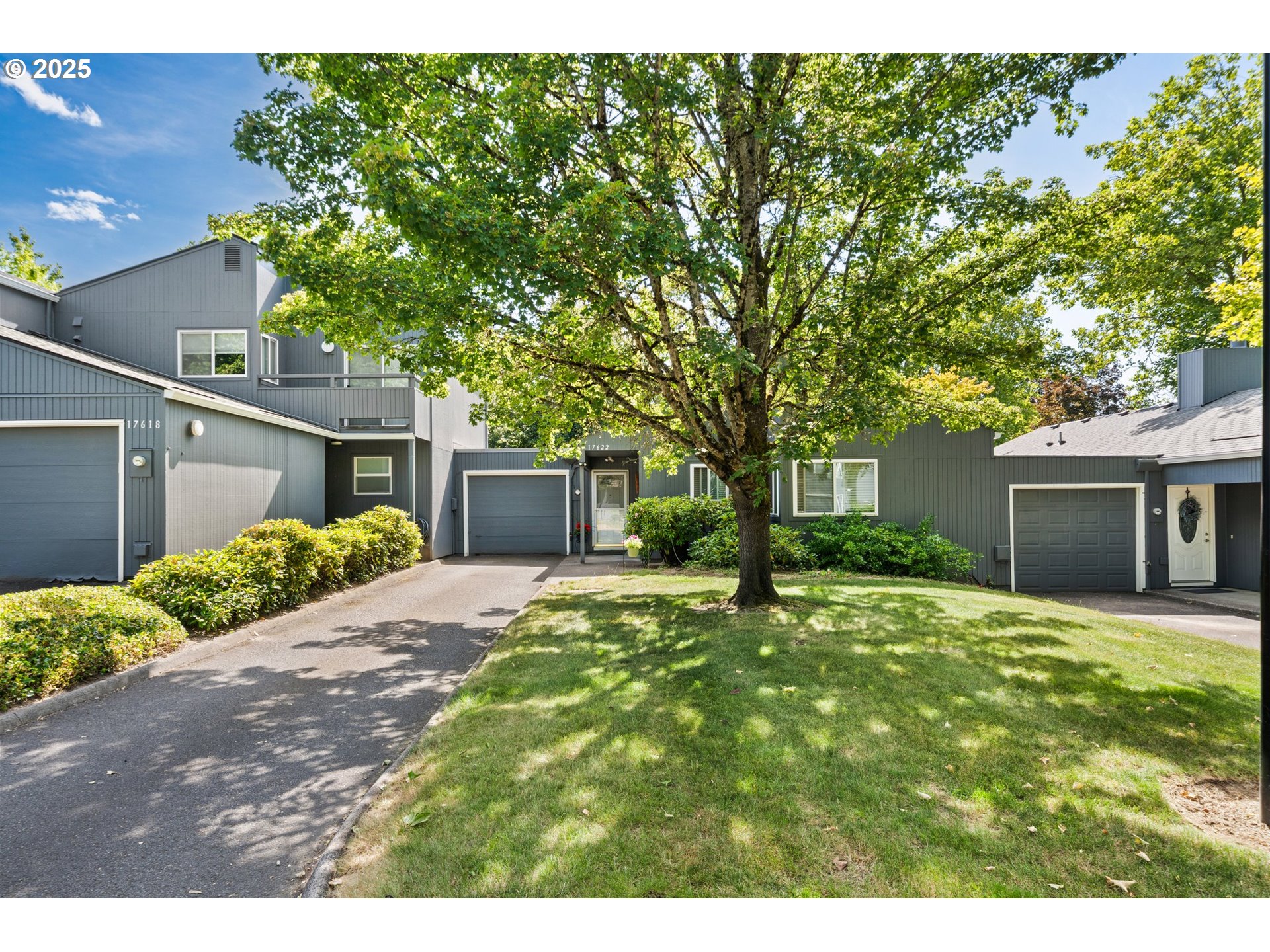 17622 NW ROLLING HILL LN