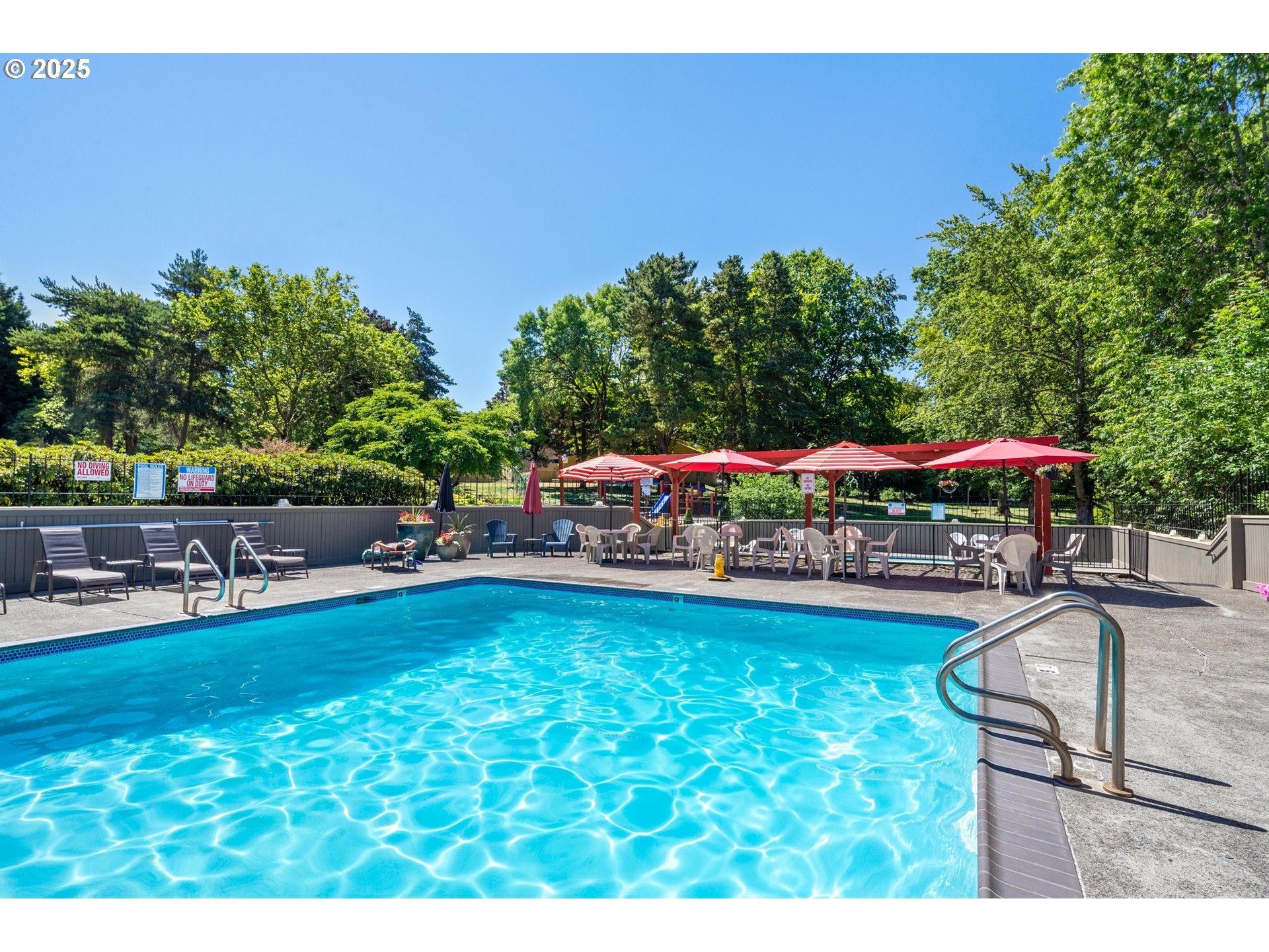 17622 NW ROLLING HILL LN