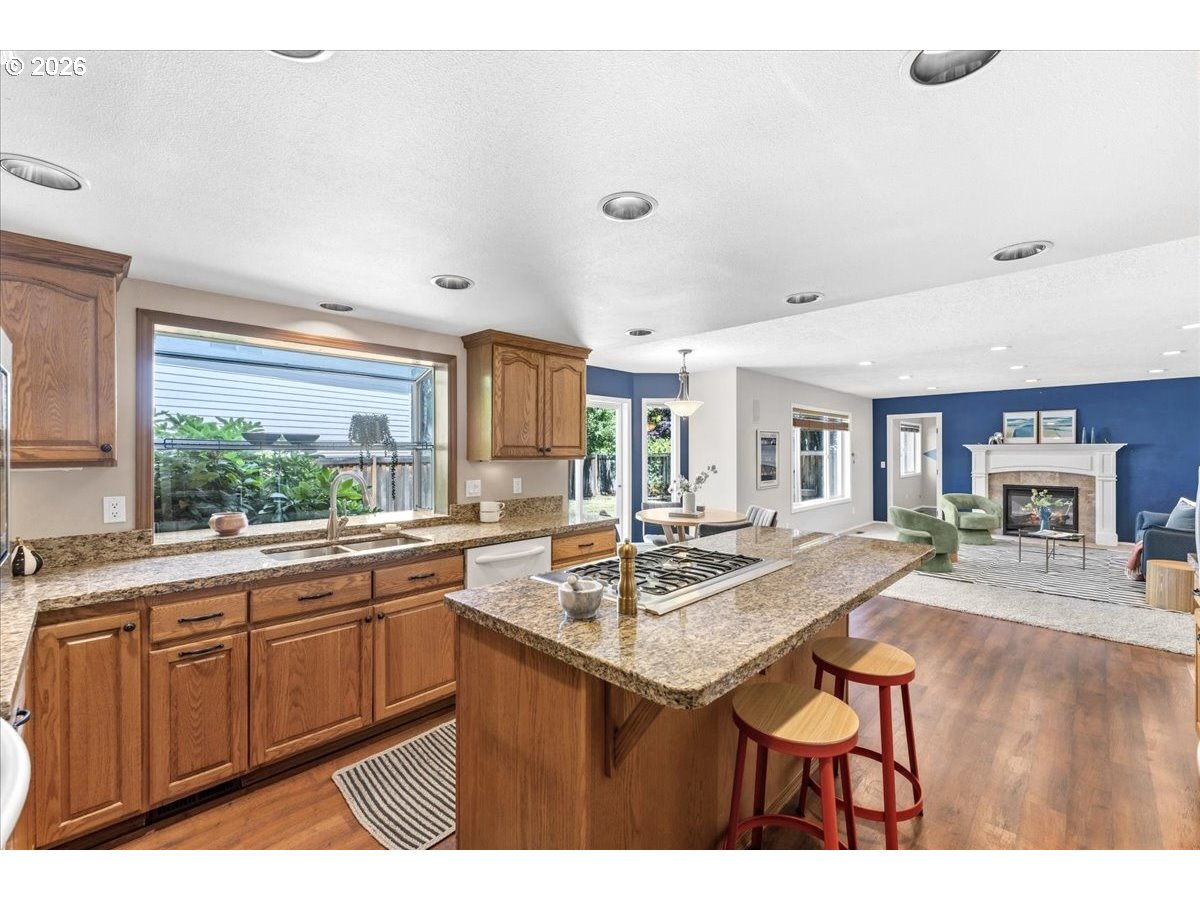 530 SW 167TH AVE