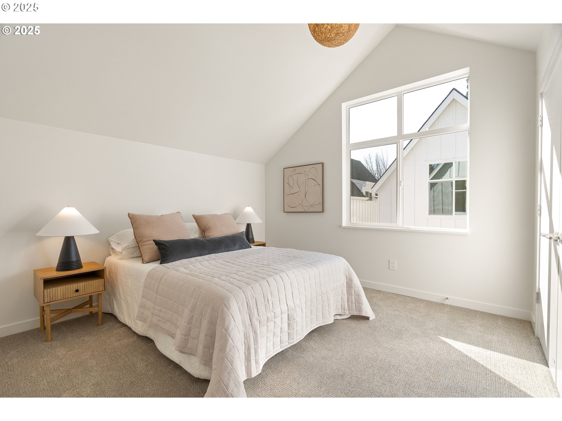 2283 N HUMBOLDT ST, Portland