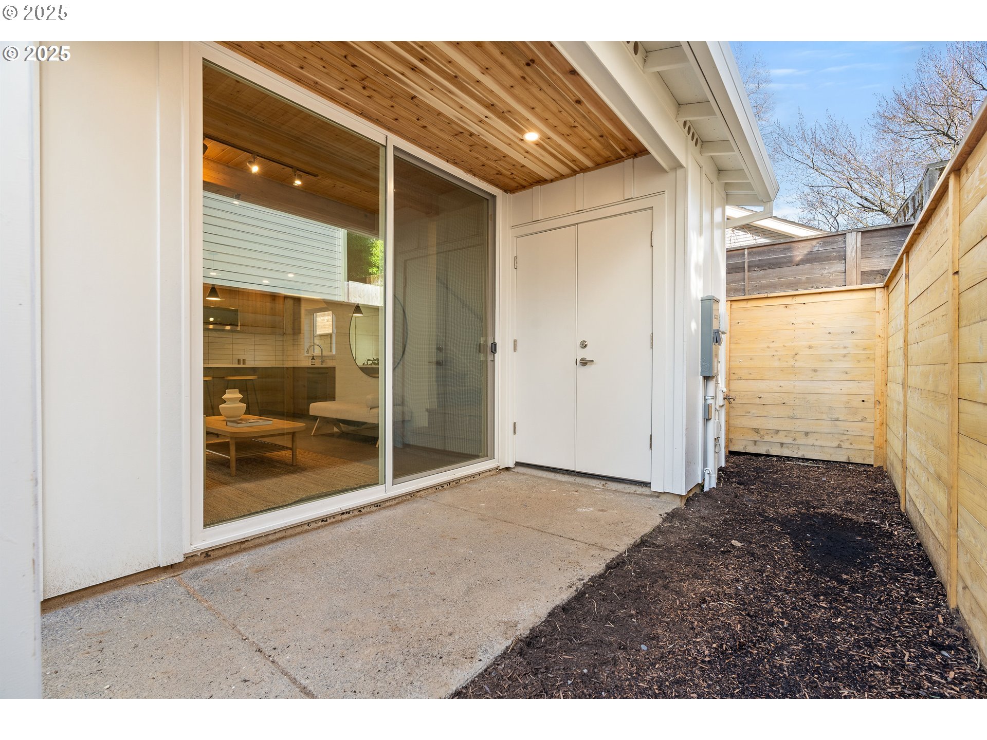 2283 N HUMBOLDT ST, Portland