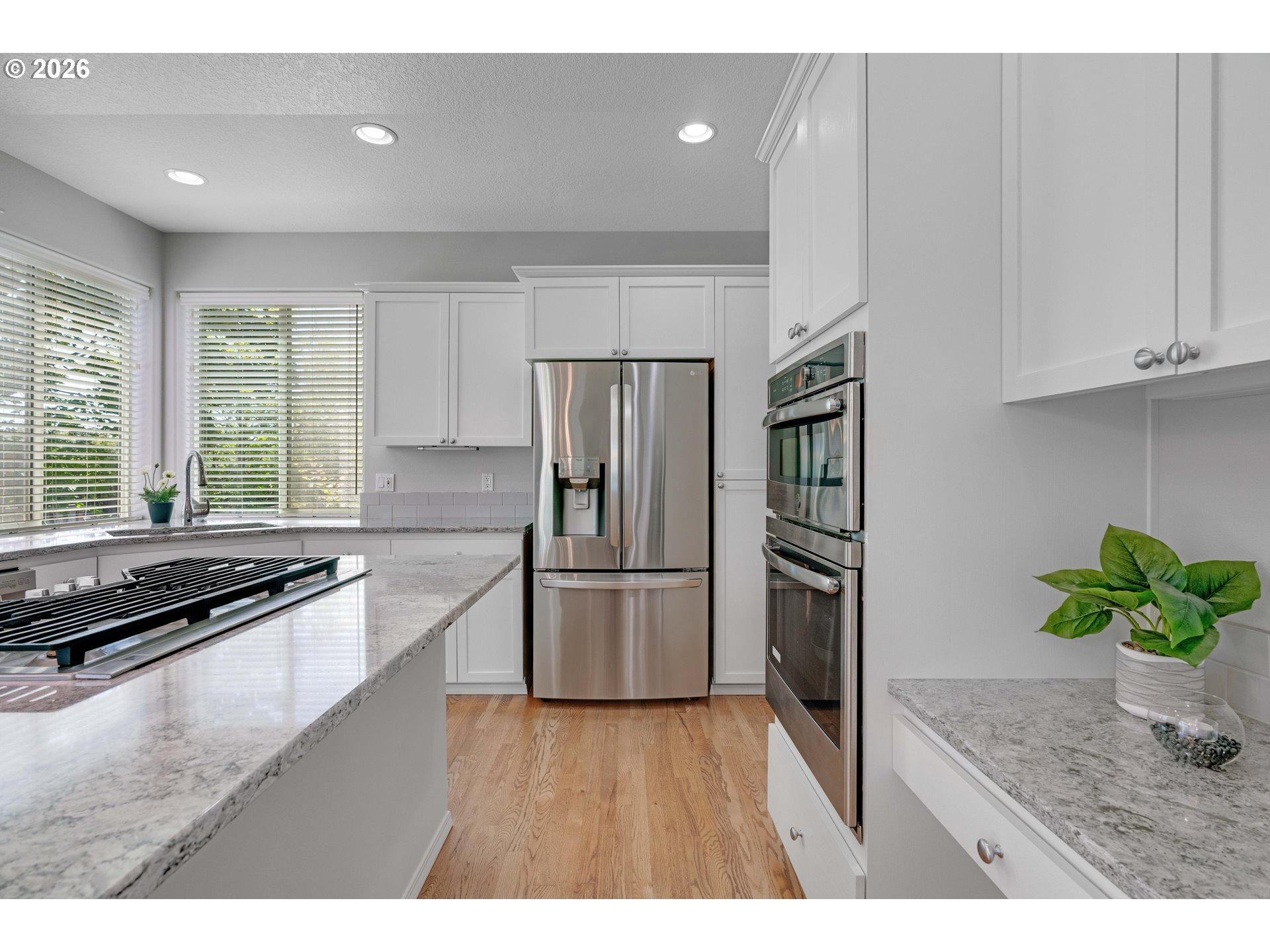 3760 NW TUSTIN RANCH DR