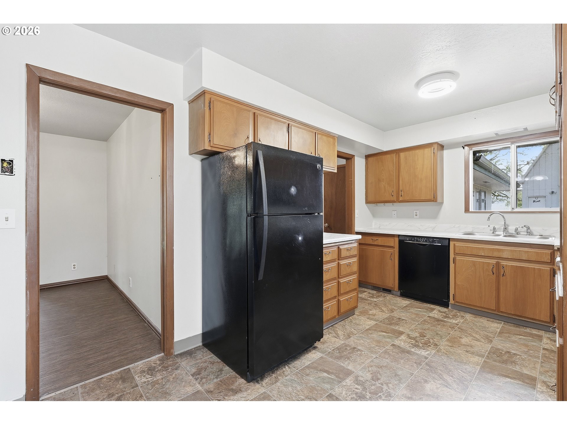 27688 S HIGHWAY 213