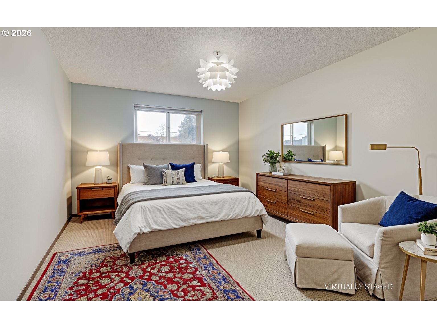 223 SW Taylors Ferry RD