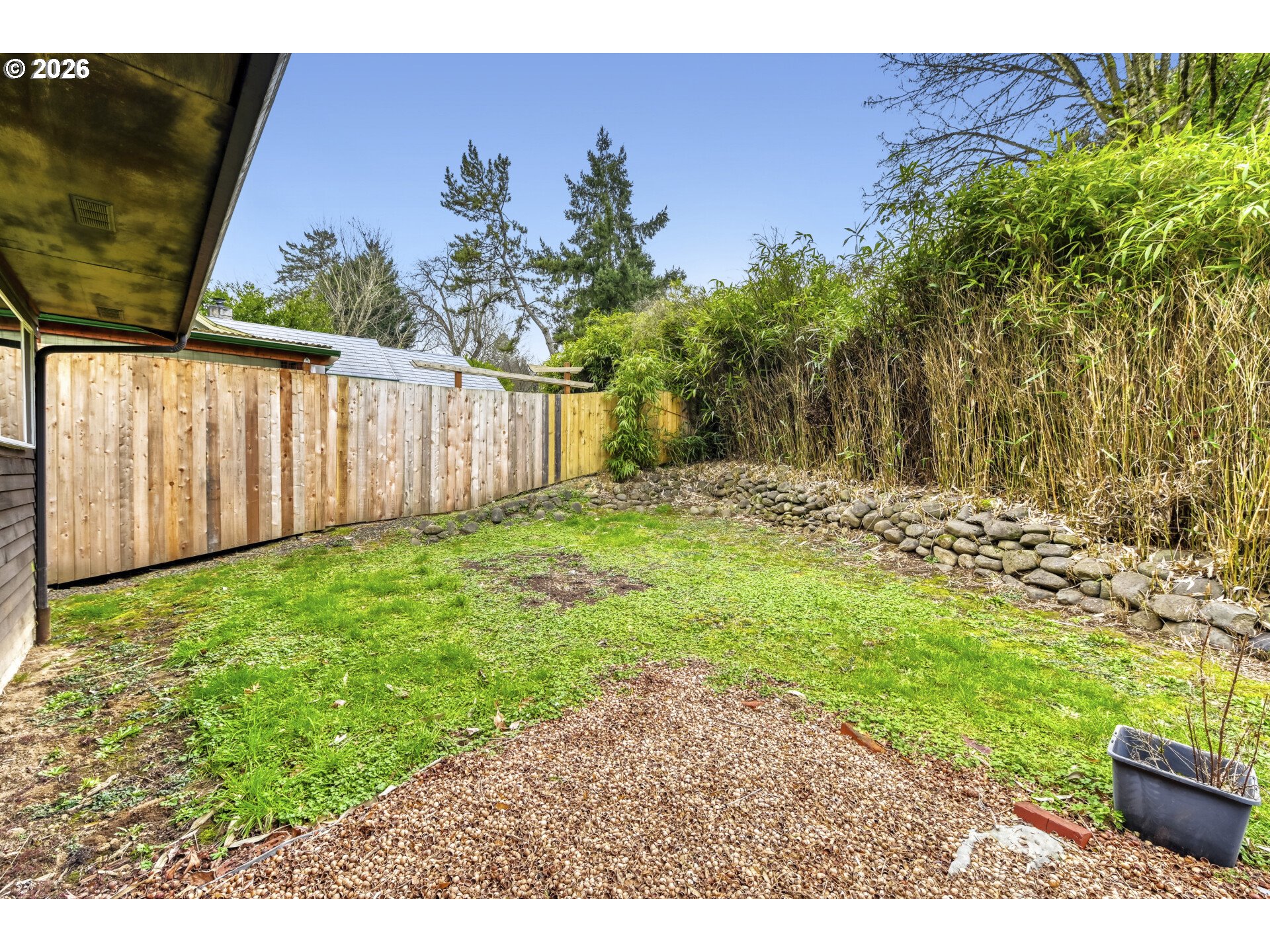 223 SW Taylors Ferry RD