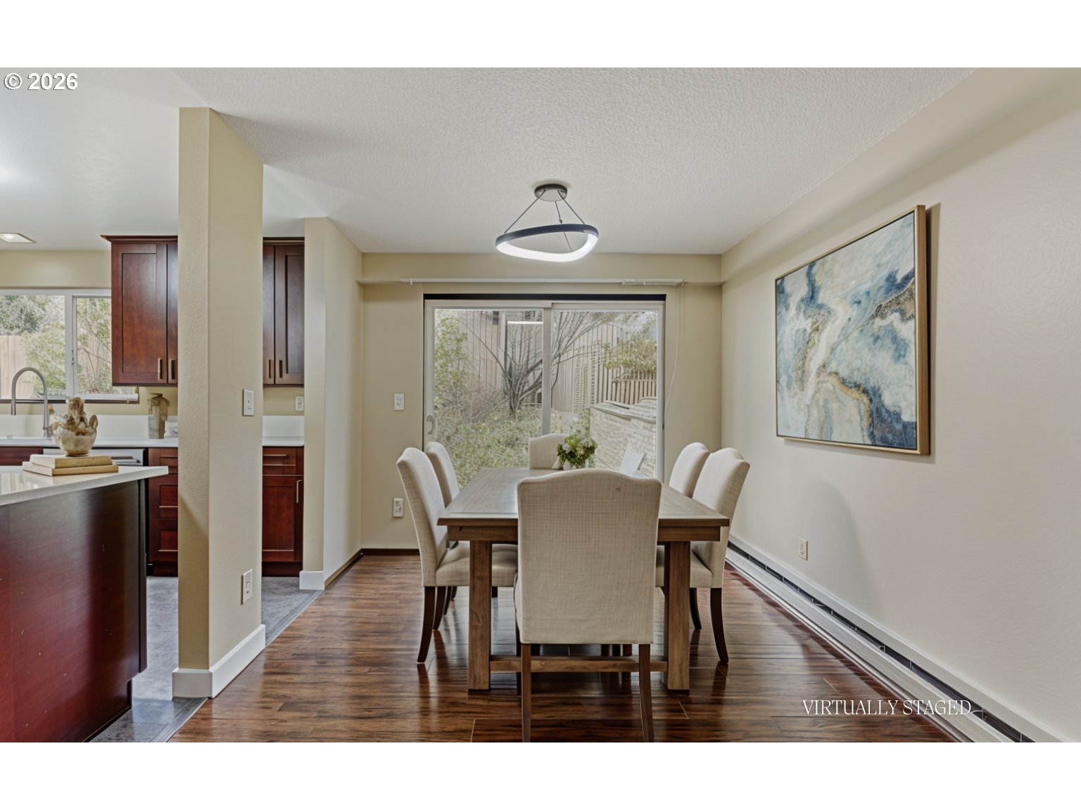 223 SW Taylors Ferry RD