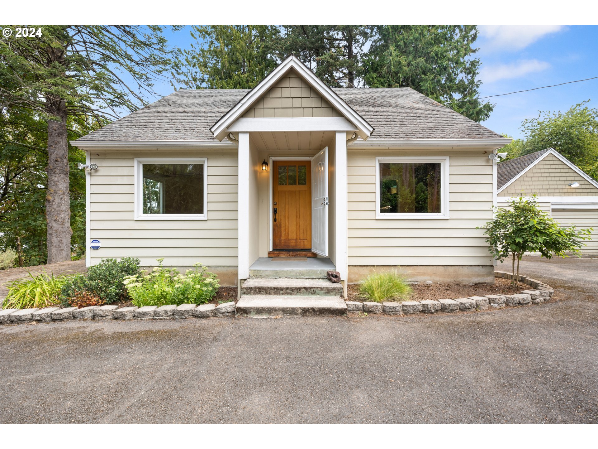 7938 SE BARBARA WELCH RD