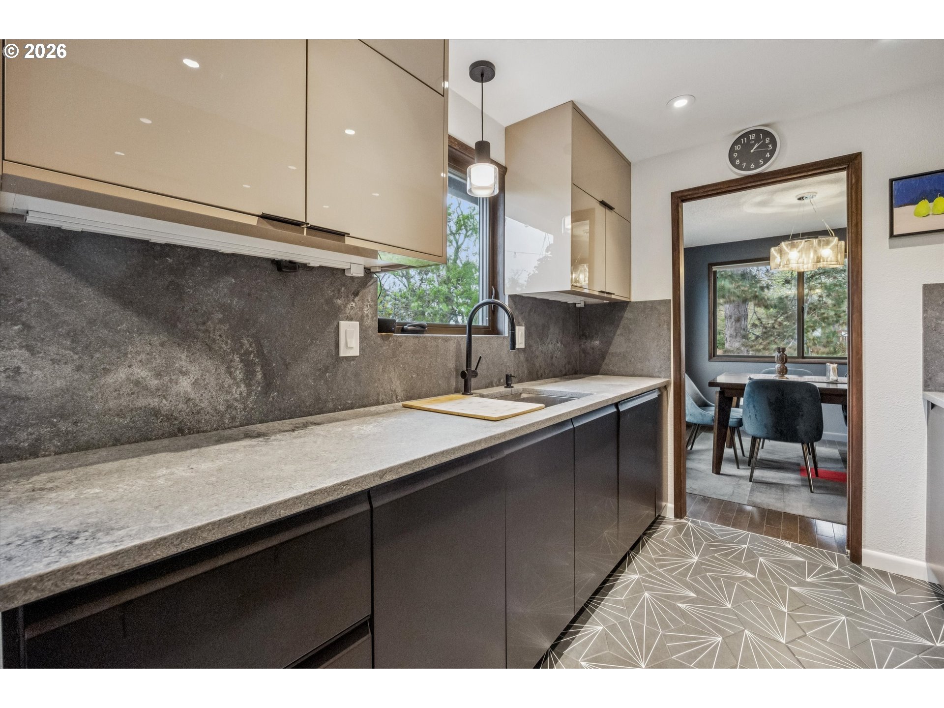 1510 NW TREMAINE CT