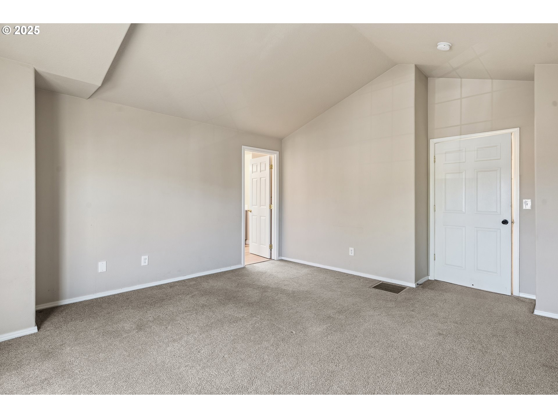 17670 SW SEPTEMBER LN