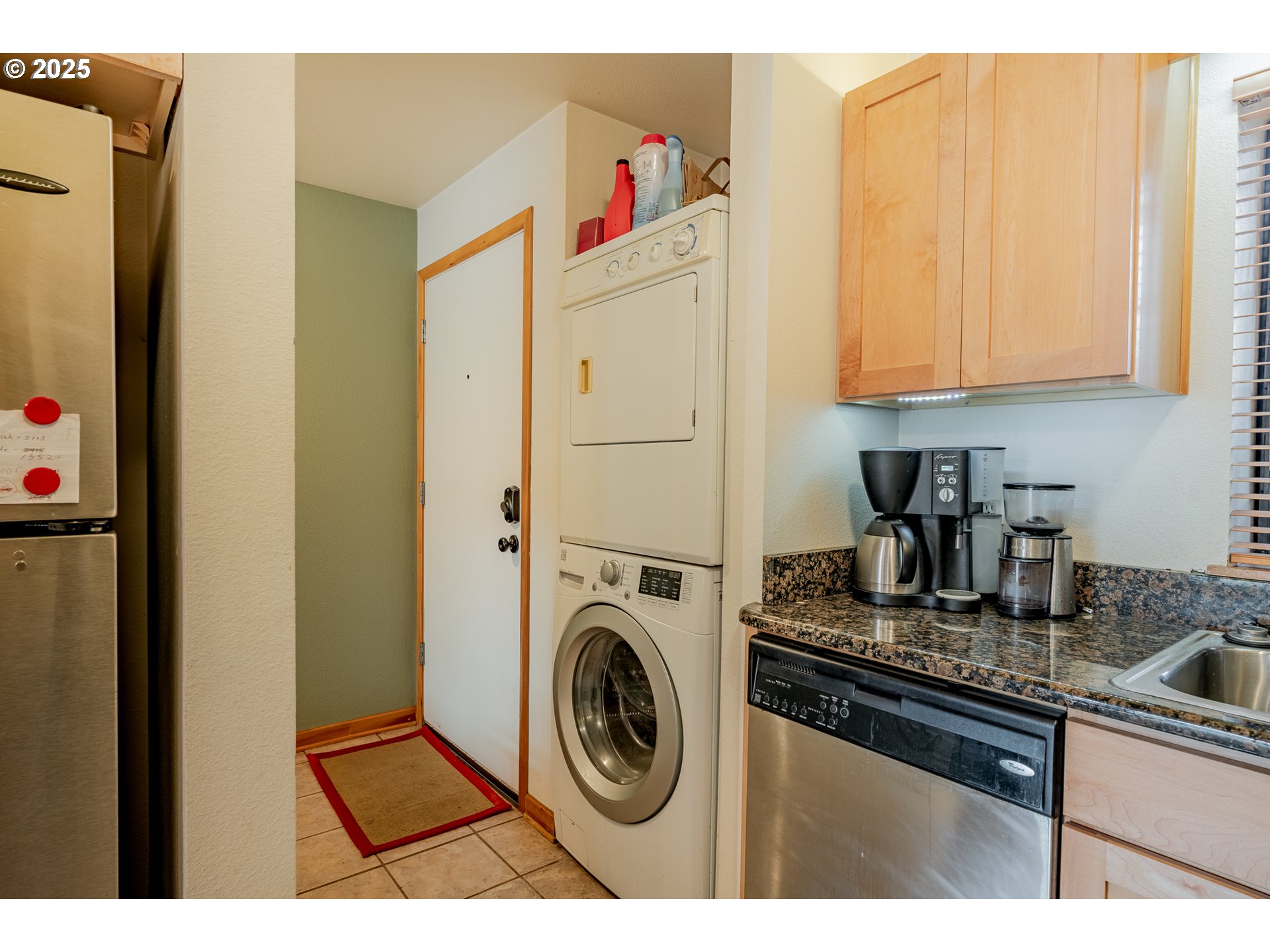 606 NW NAITO PKWY A11