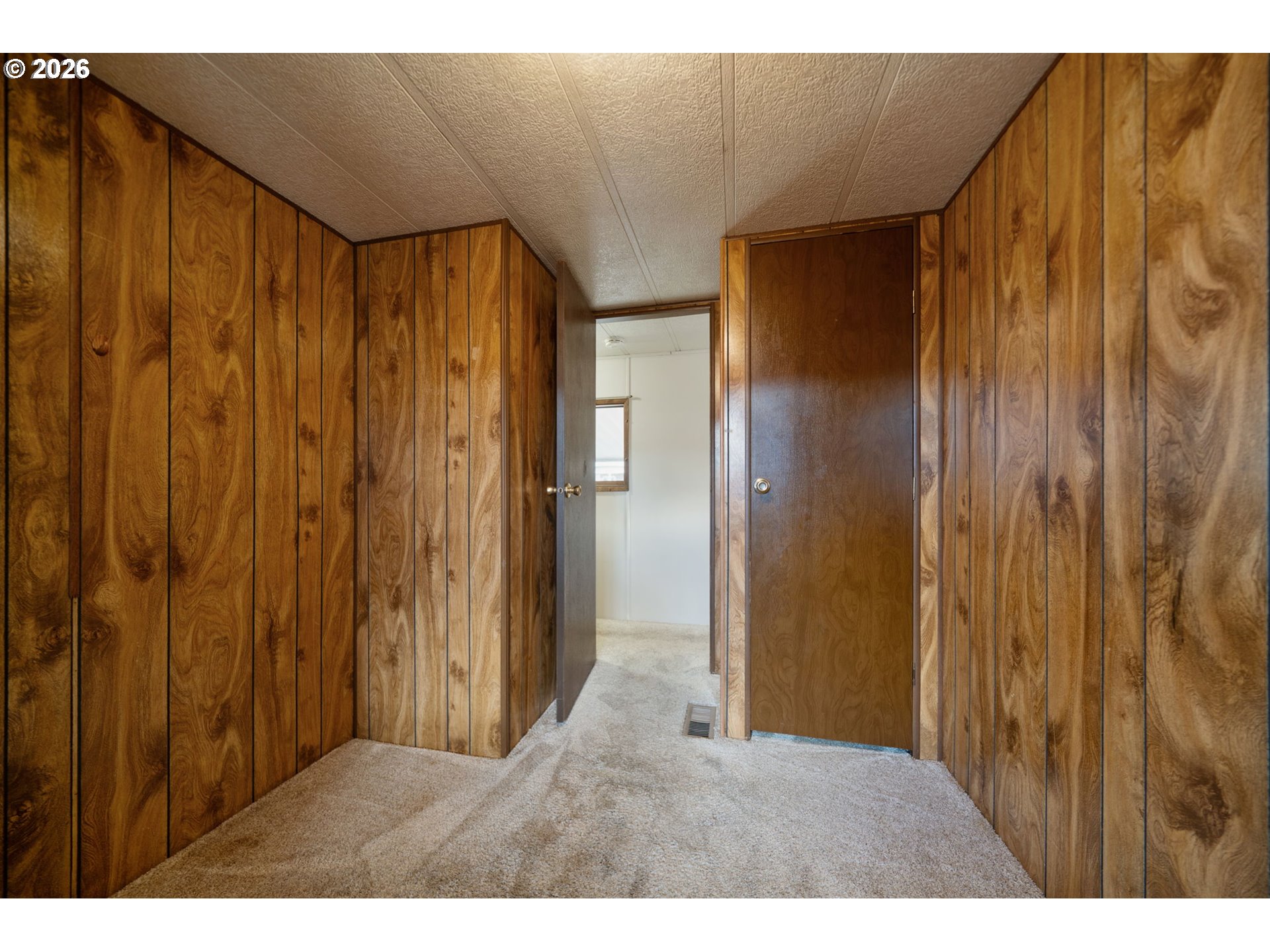 4400 SE ROETHE RD 19