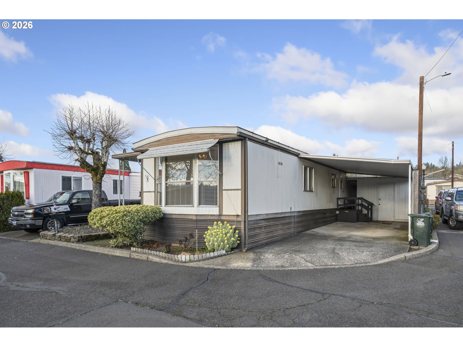 4400 SE ROETHE RD 19