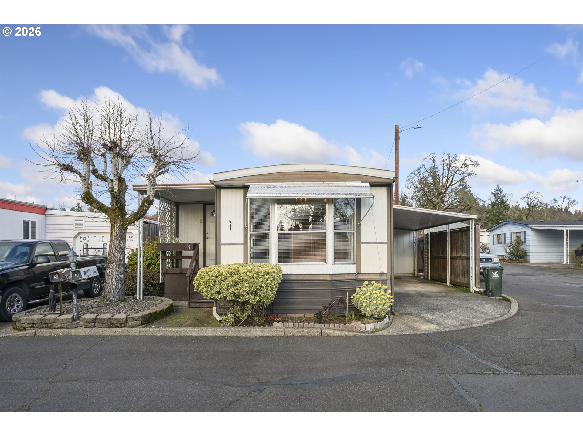 4400 SE ROETHE RD 19