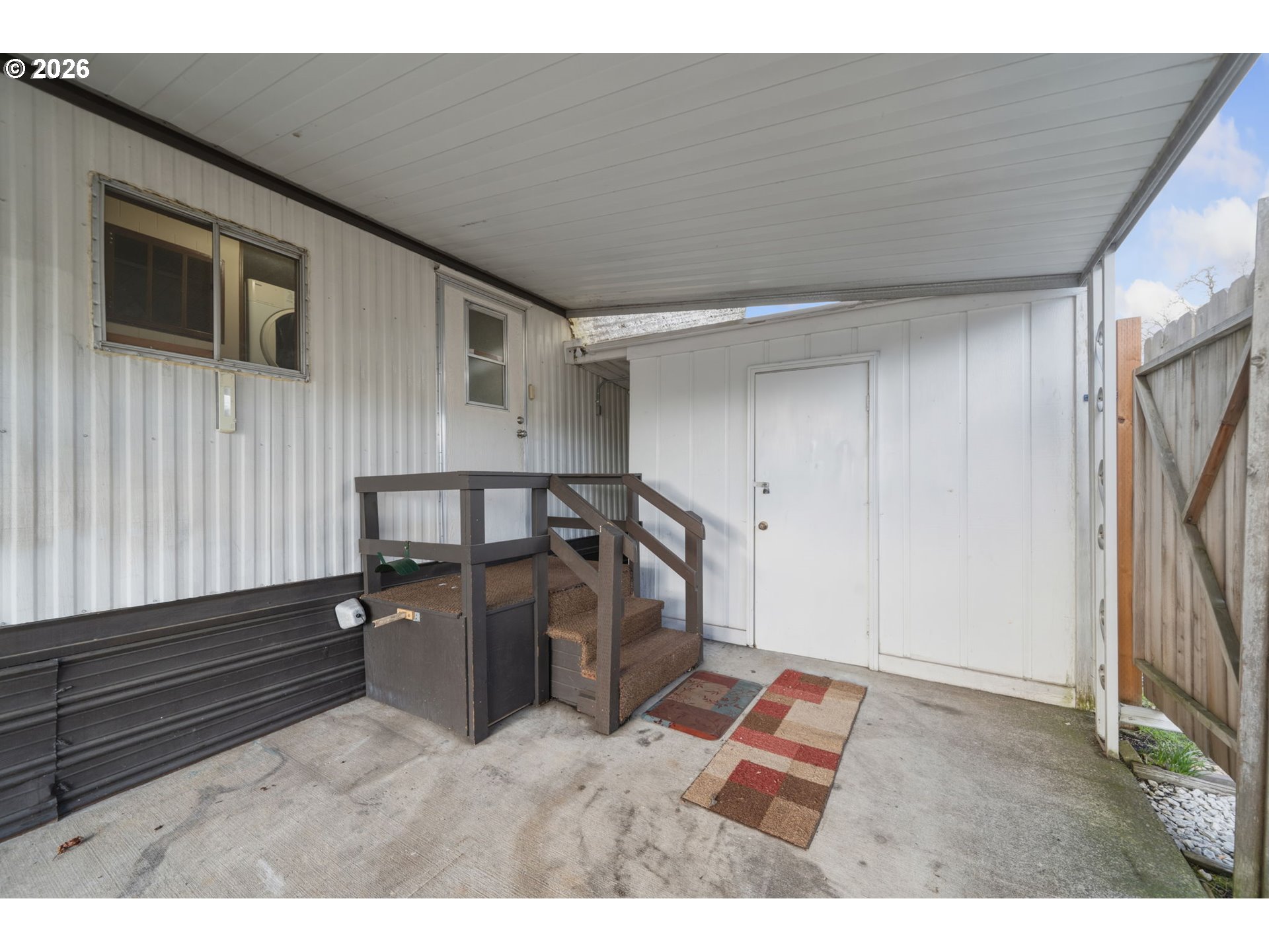 4400 SE ROETHE RD 19