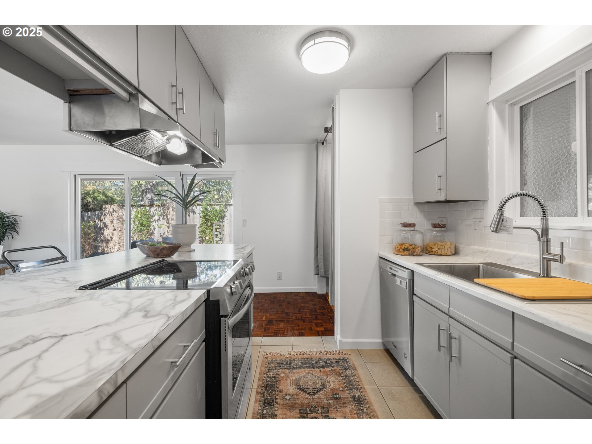 18800 NW TOLOVANA ST