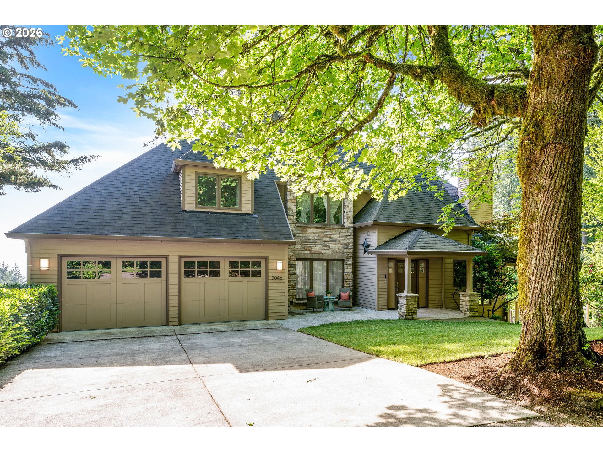 3046 SW FAIRMOUNT BLVD