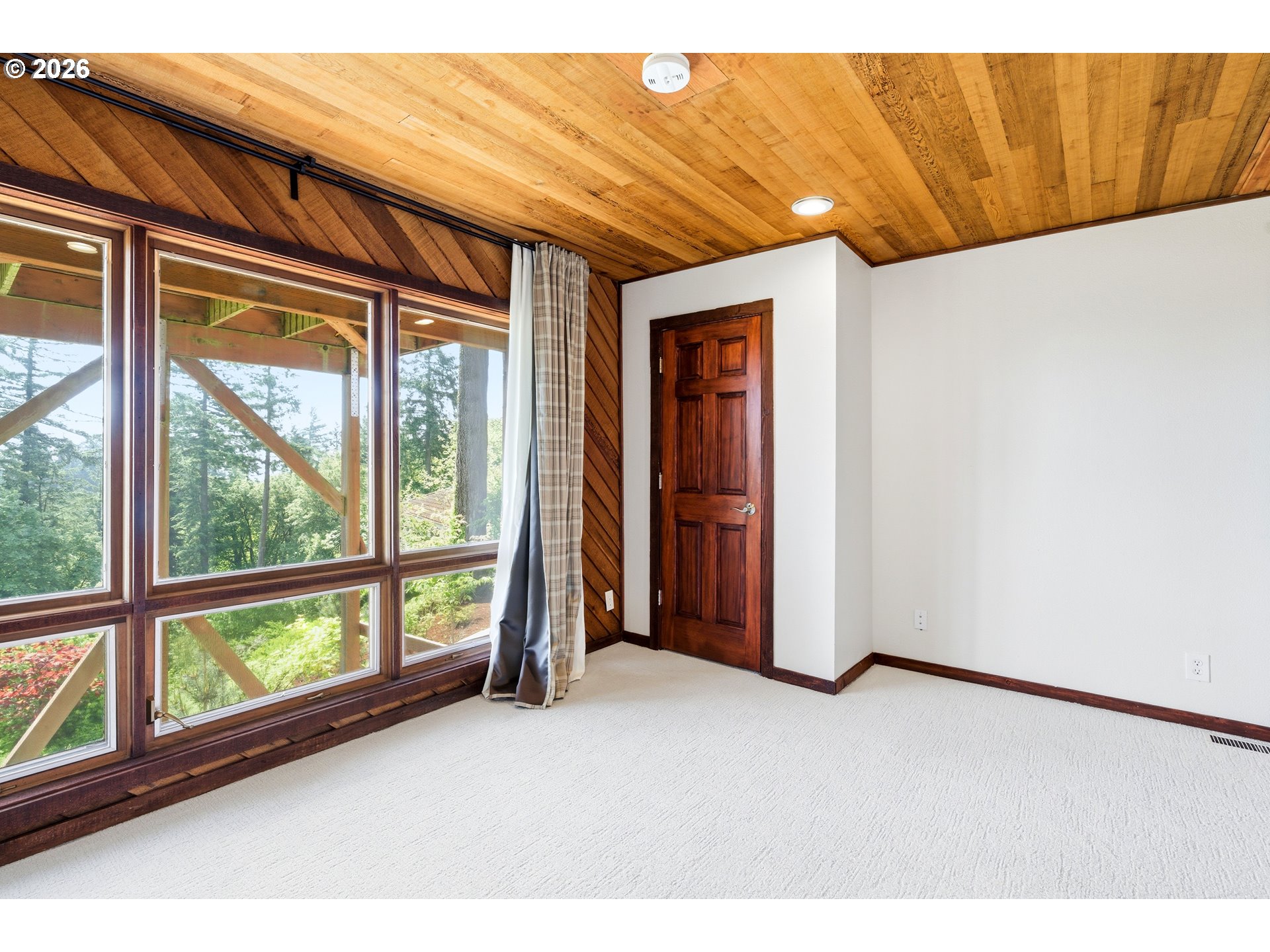 3046 SW FAIRMOUNT BLVD