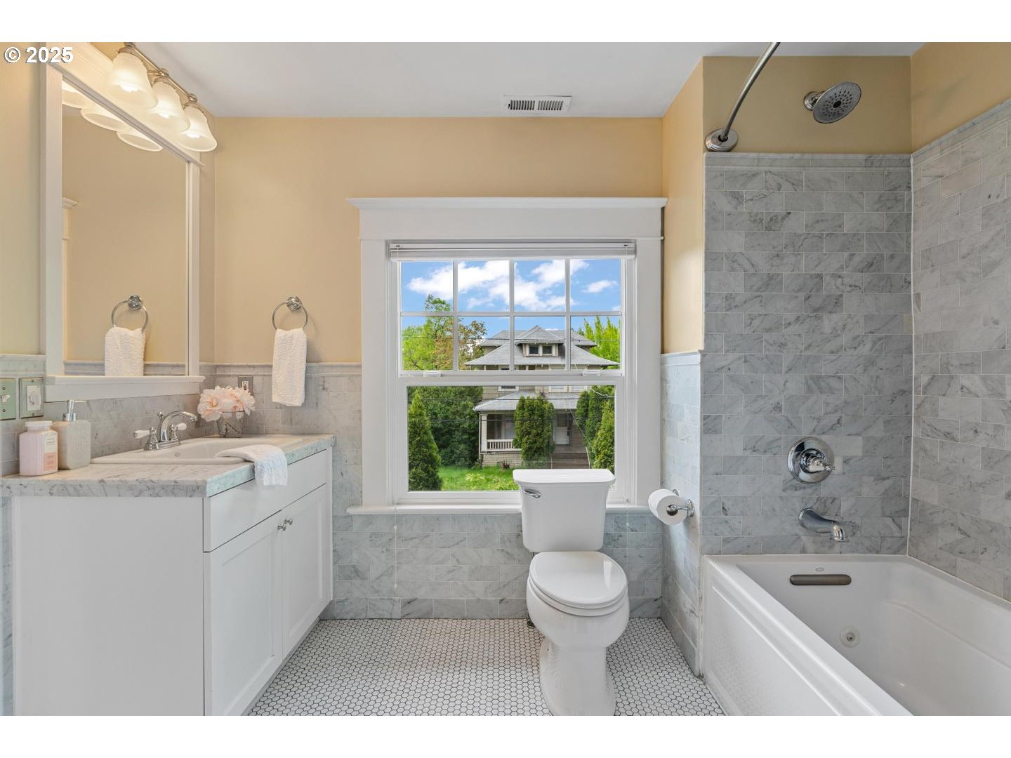 1626 SE 35TH AVE