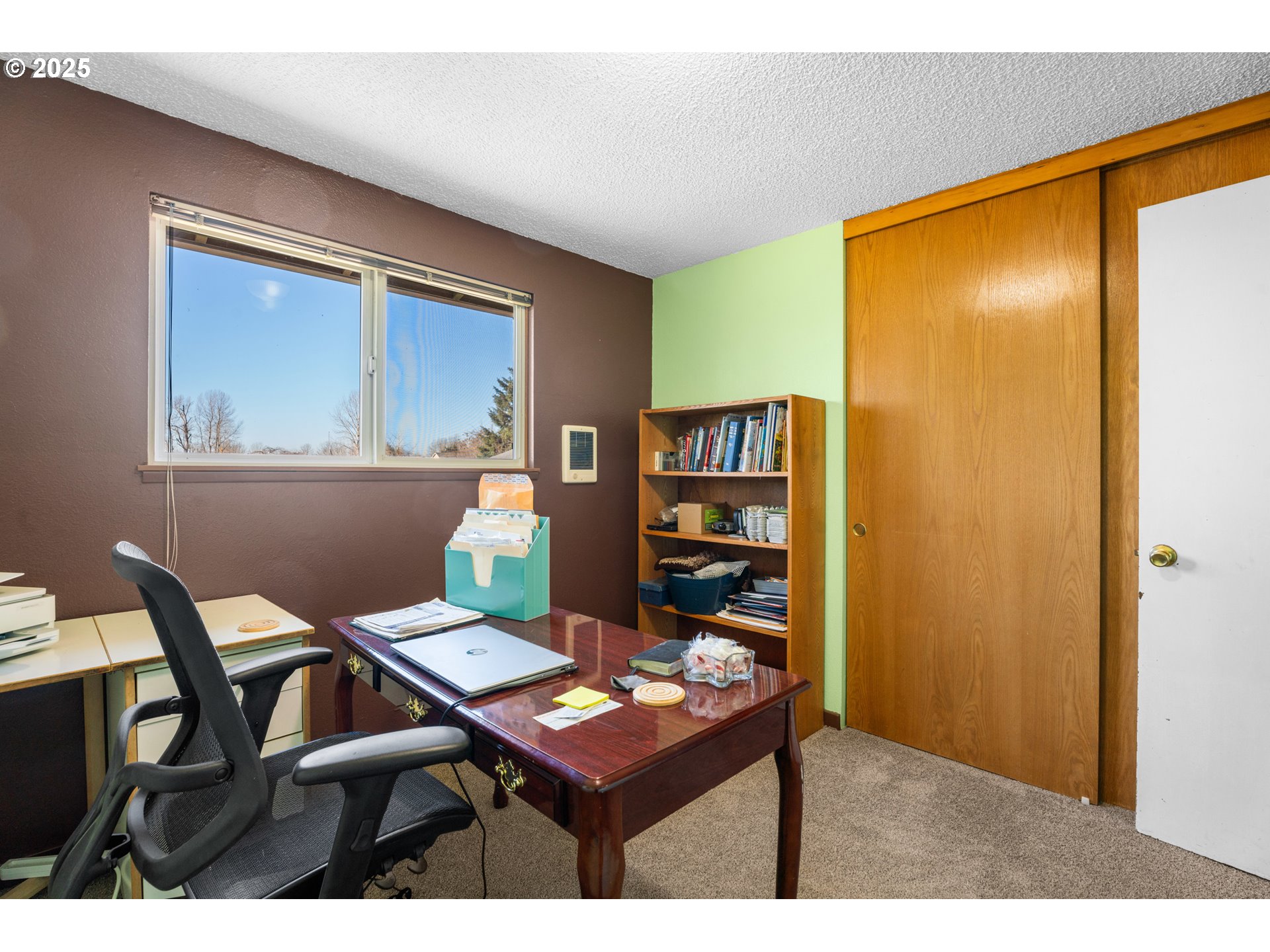 2 BERWICK CT