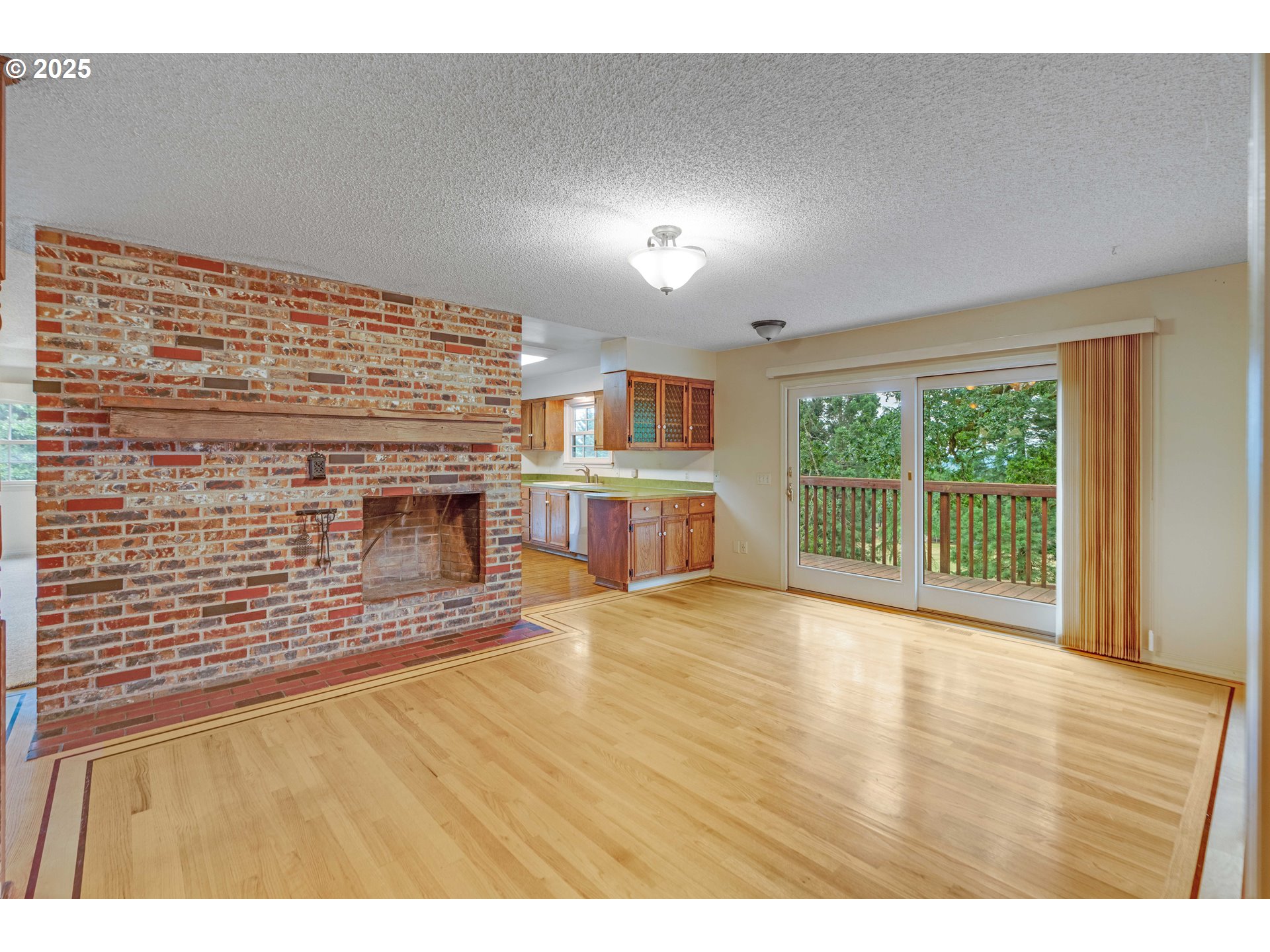 29141 SW PETES MOUNTAIN RD