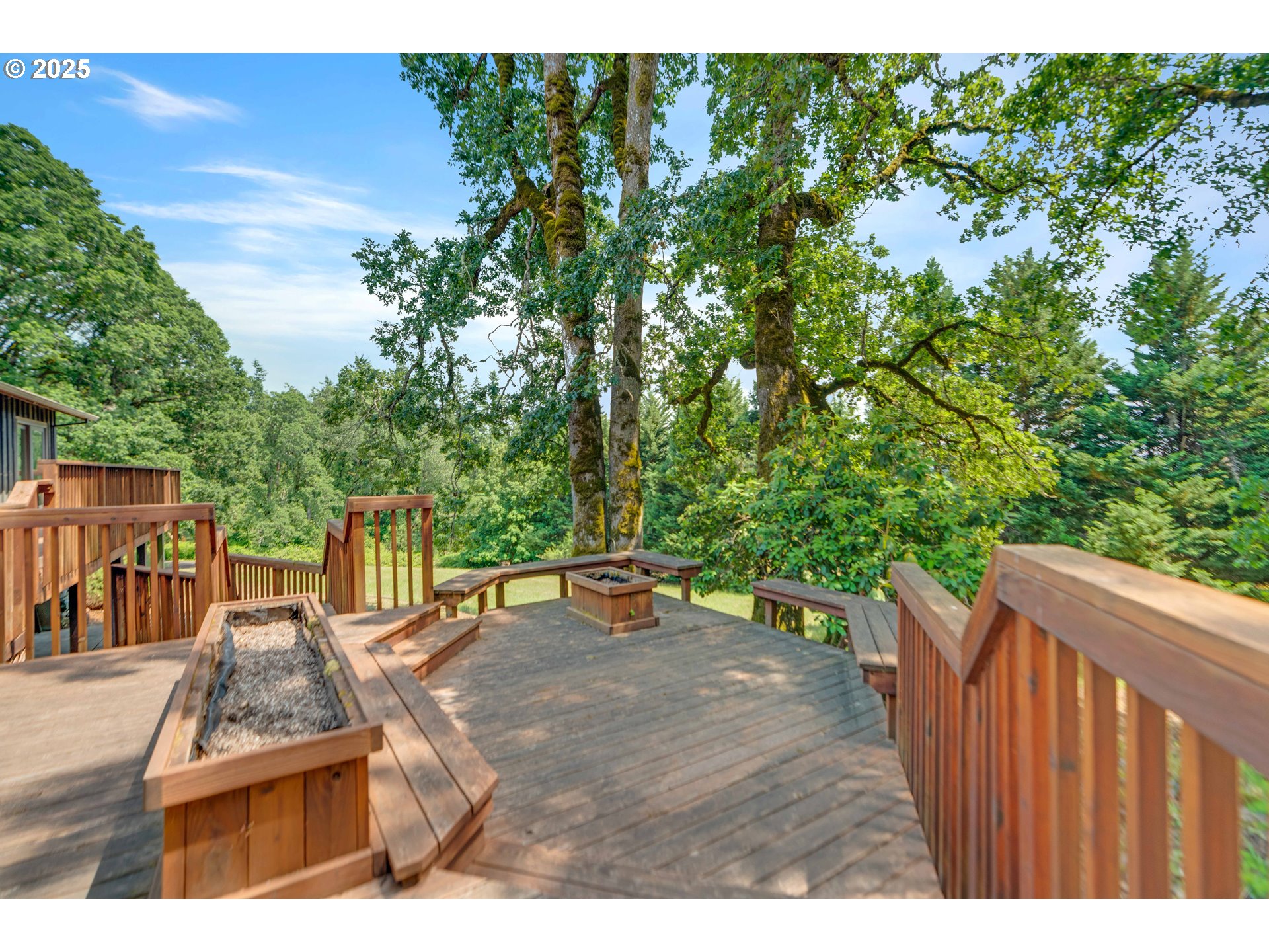 29141 SW PETES MOUNTAIN RD
