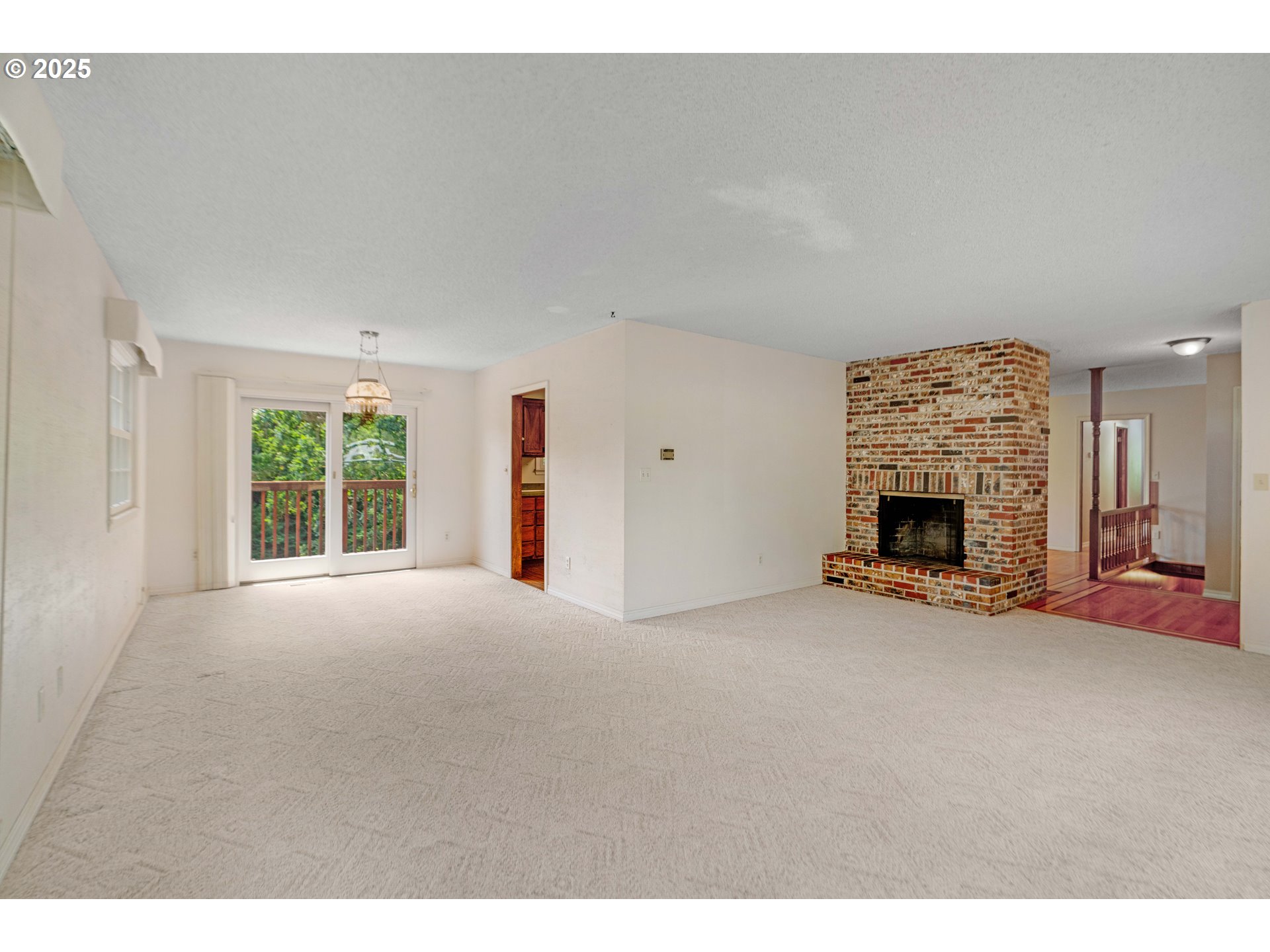 29141 SW PETES MOUNTAIN RD