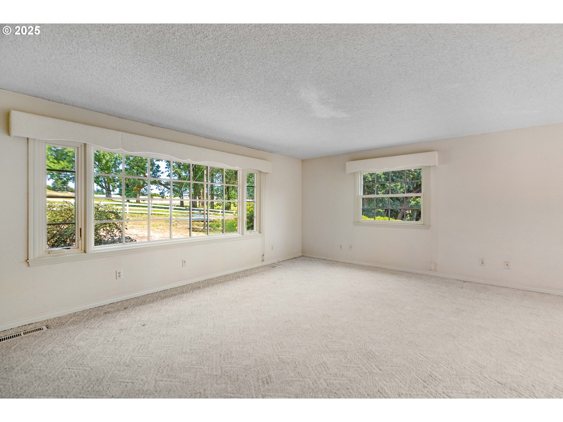 29141 SW PETES MOUNTAIN RD