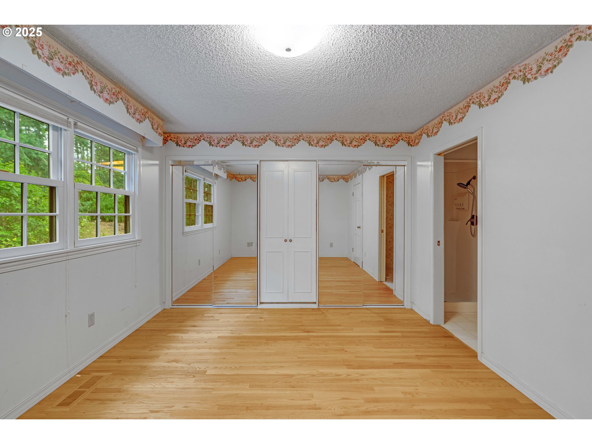 29141 SW PETES MOUNTAIN RD