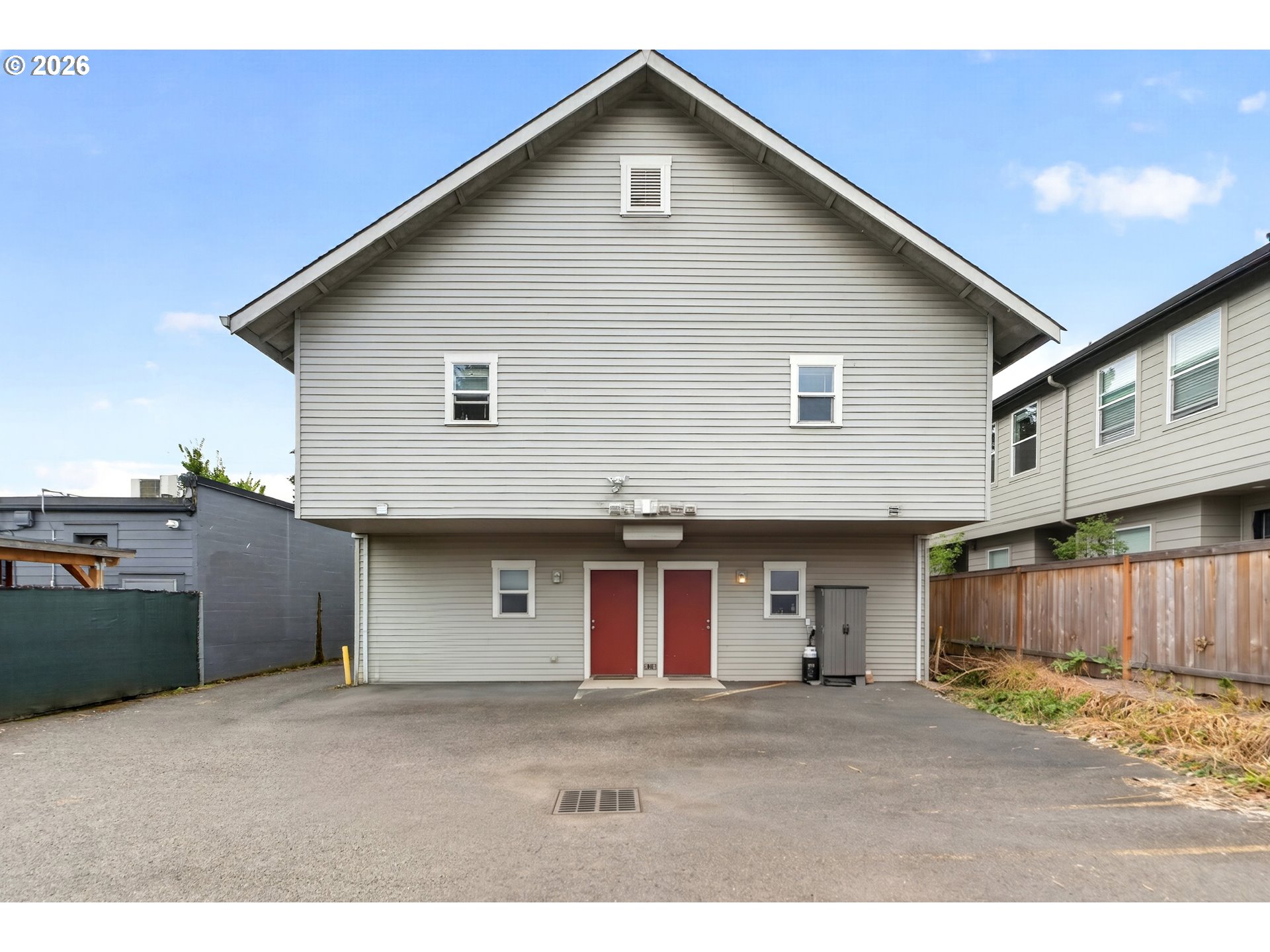 2315 N LOMBARD ST