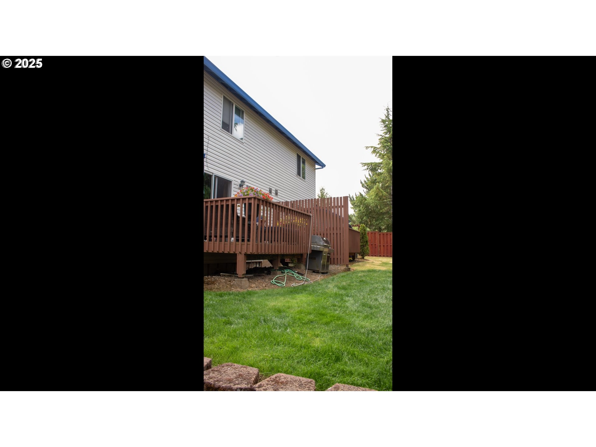 10723 SE HENDERSON ST