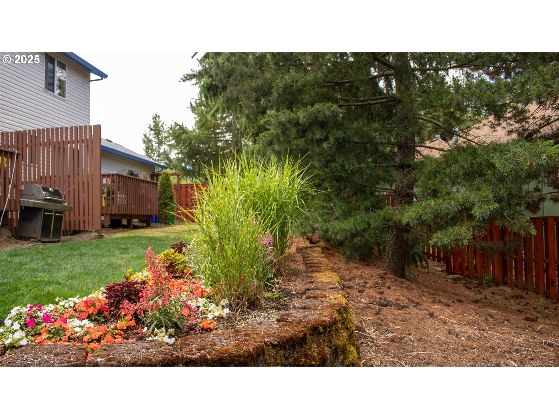 10723 SE HENDERSON ST