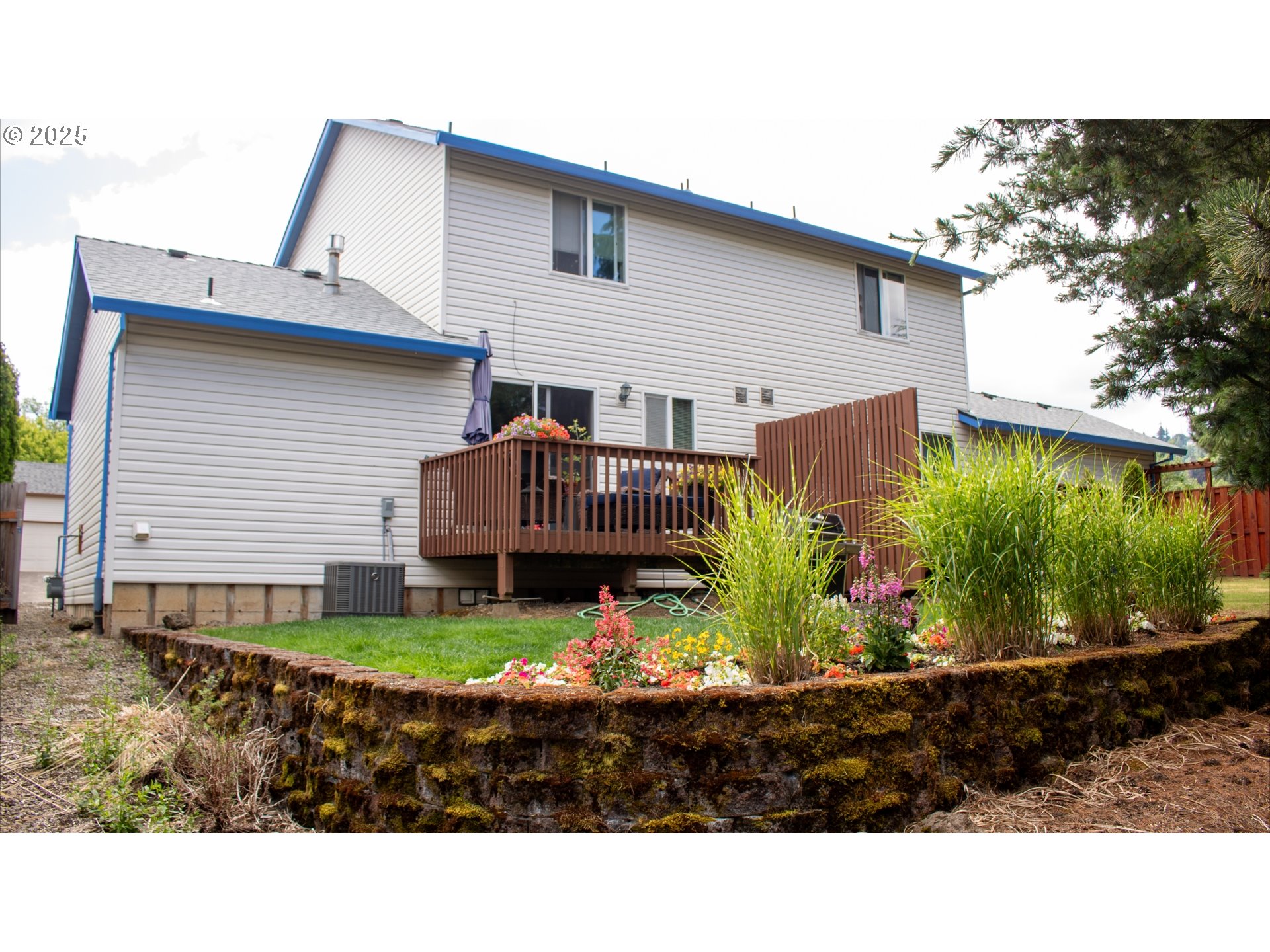 10723 SE HENDERSON ST