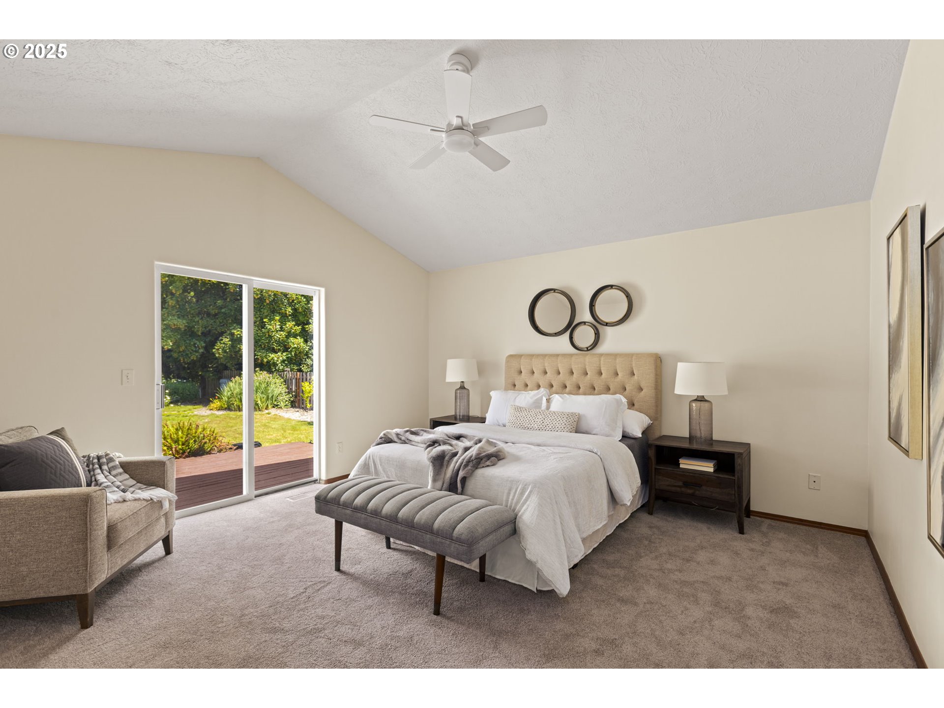 647 NE MEADOW DR, Portland