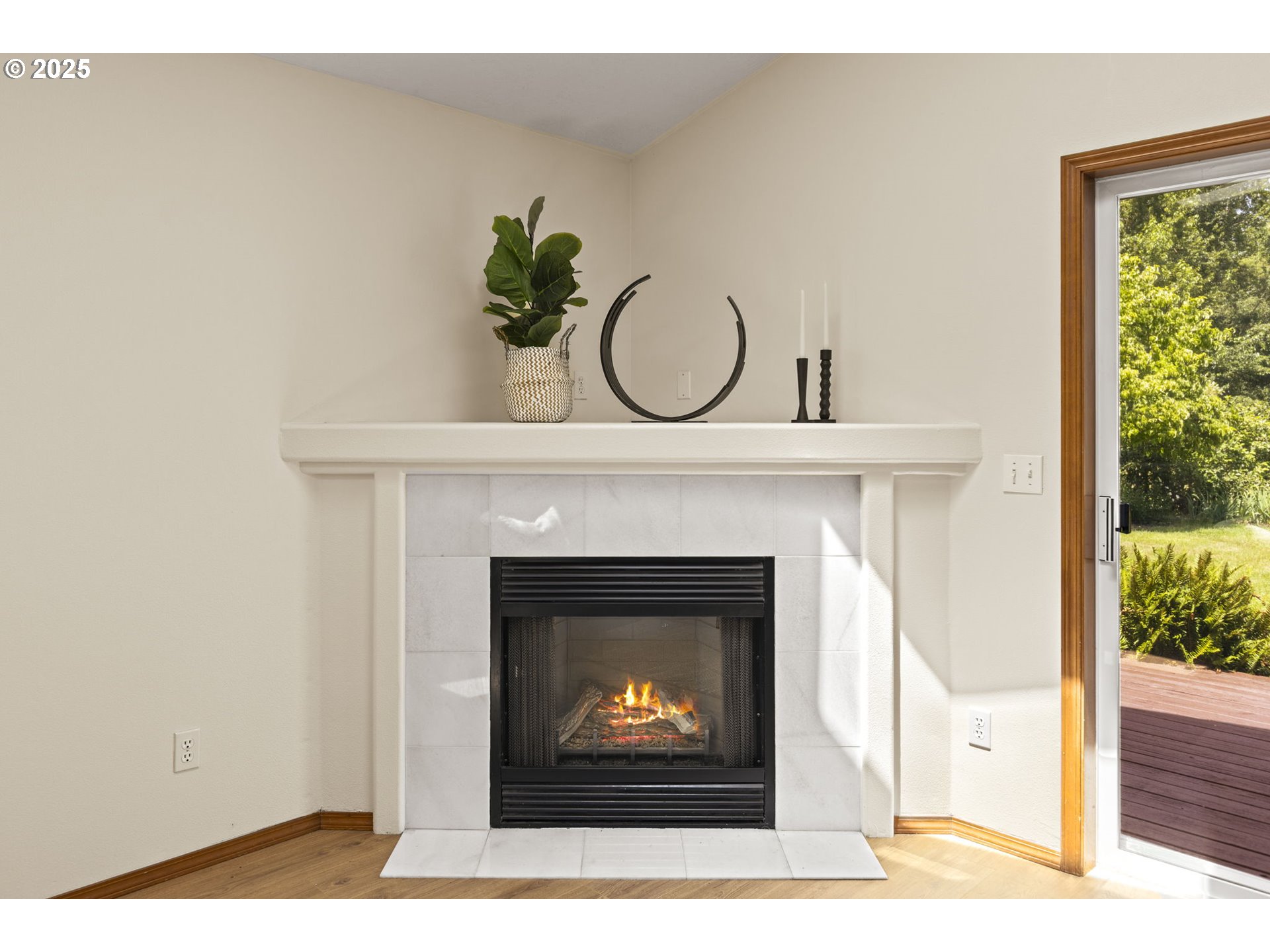 647 NE MEADOW DR, Portland