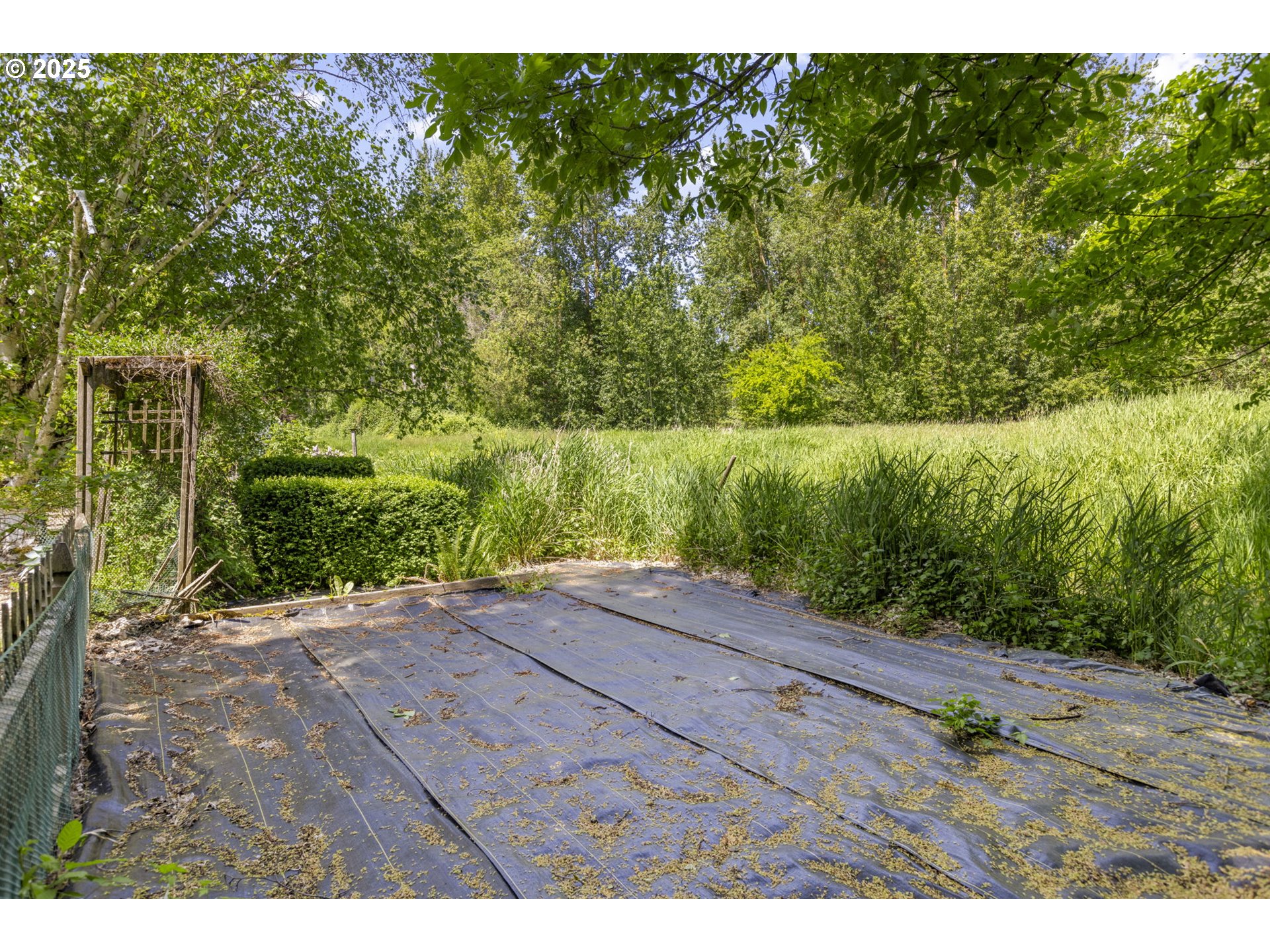 647 NE MEADOW DR, Portland