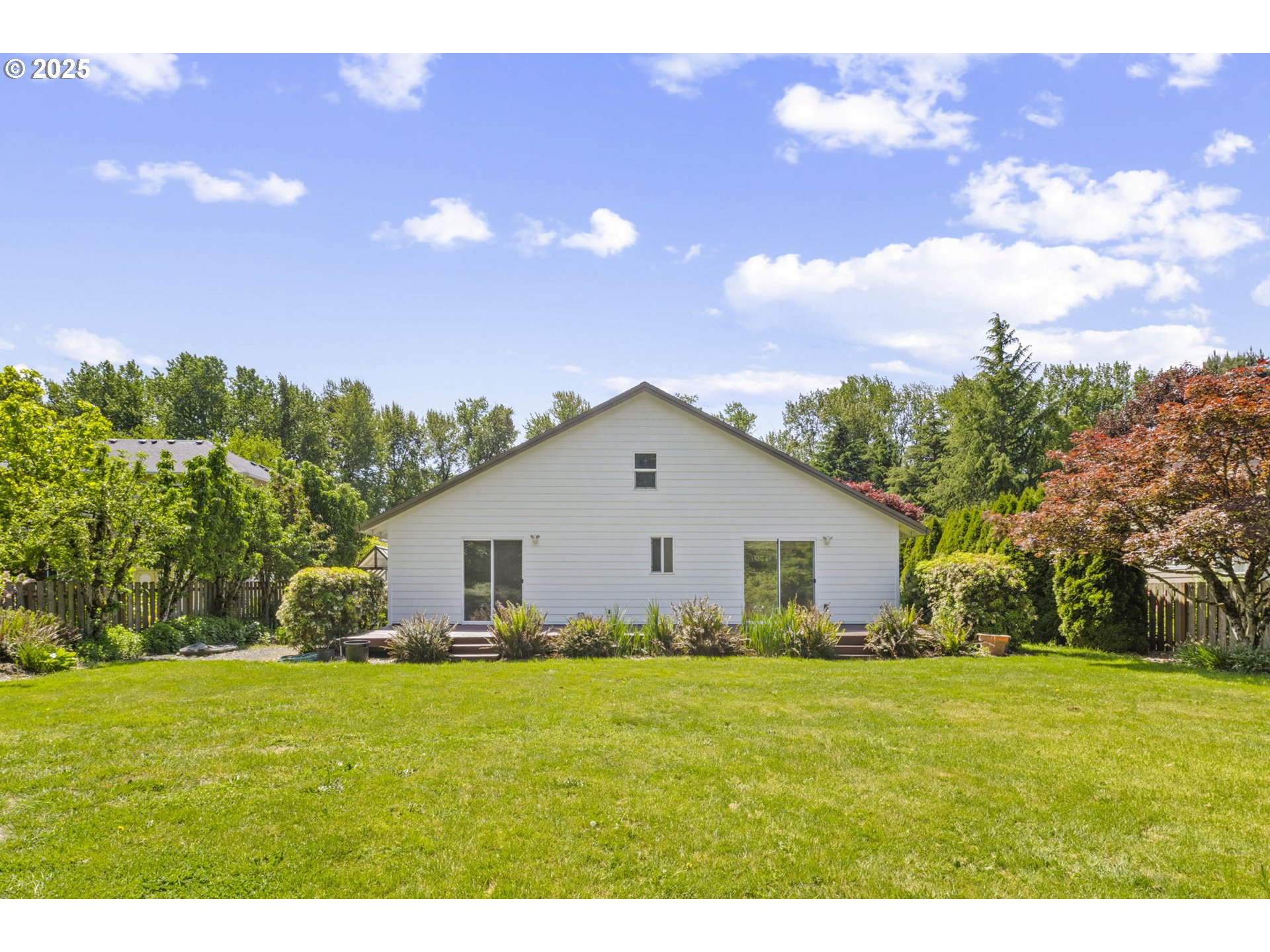 647 NE MEADOW DR, Portland