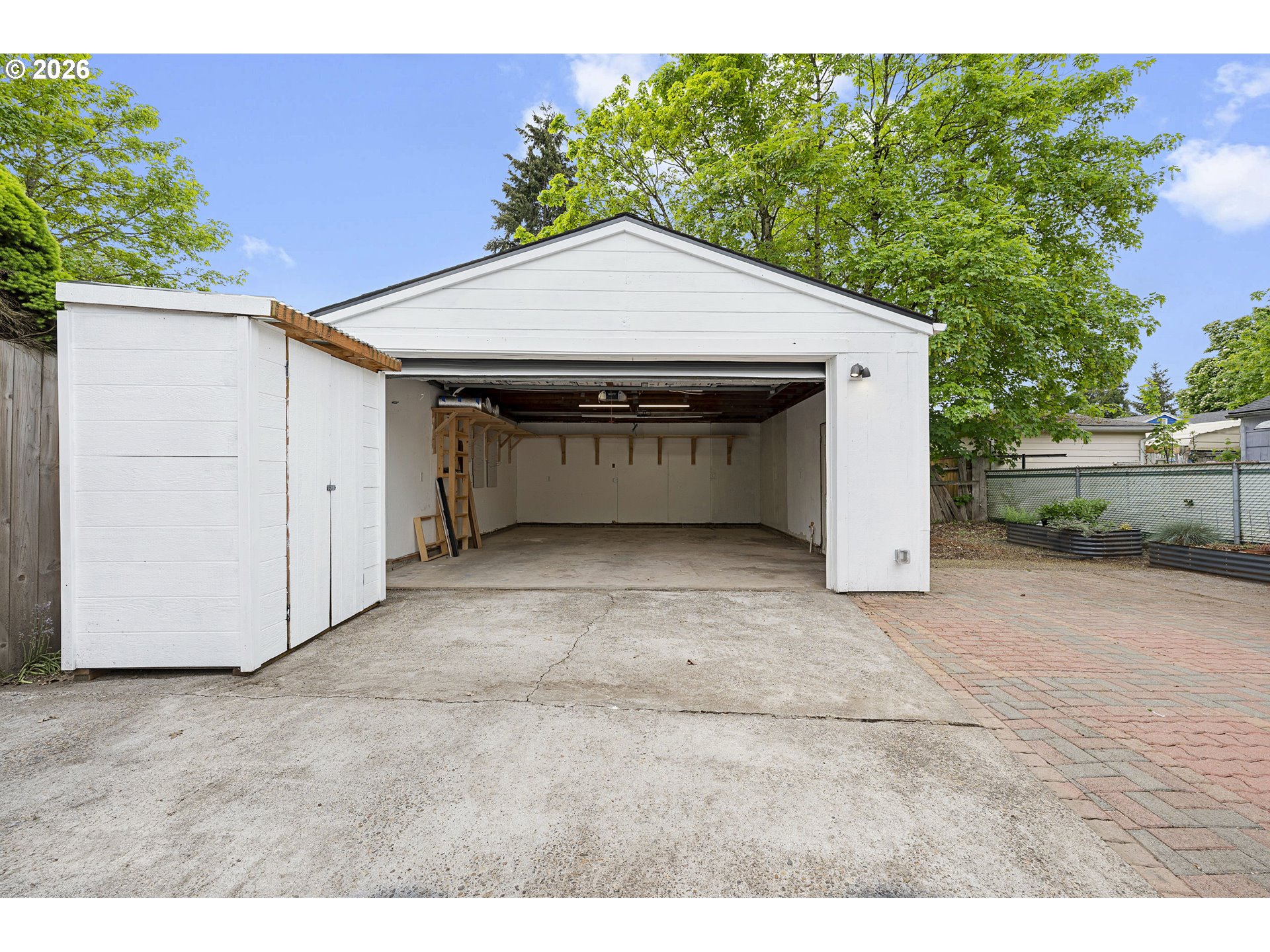 6811 SE 87TH AVE