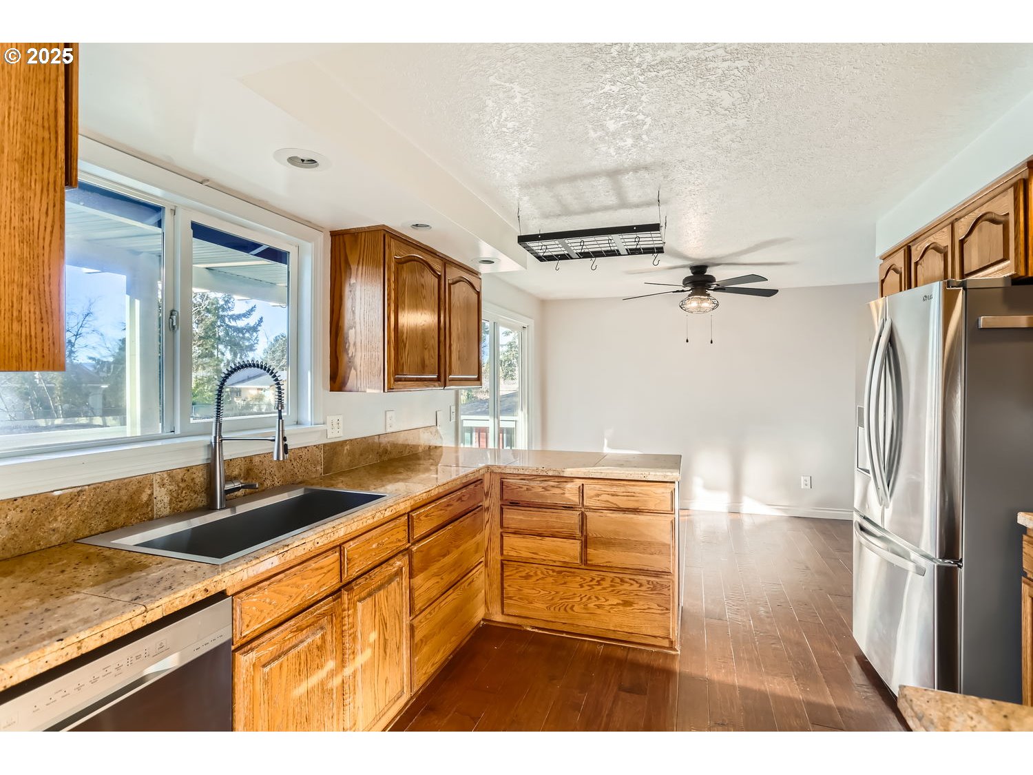 18628 SW CASCADIA CT