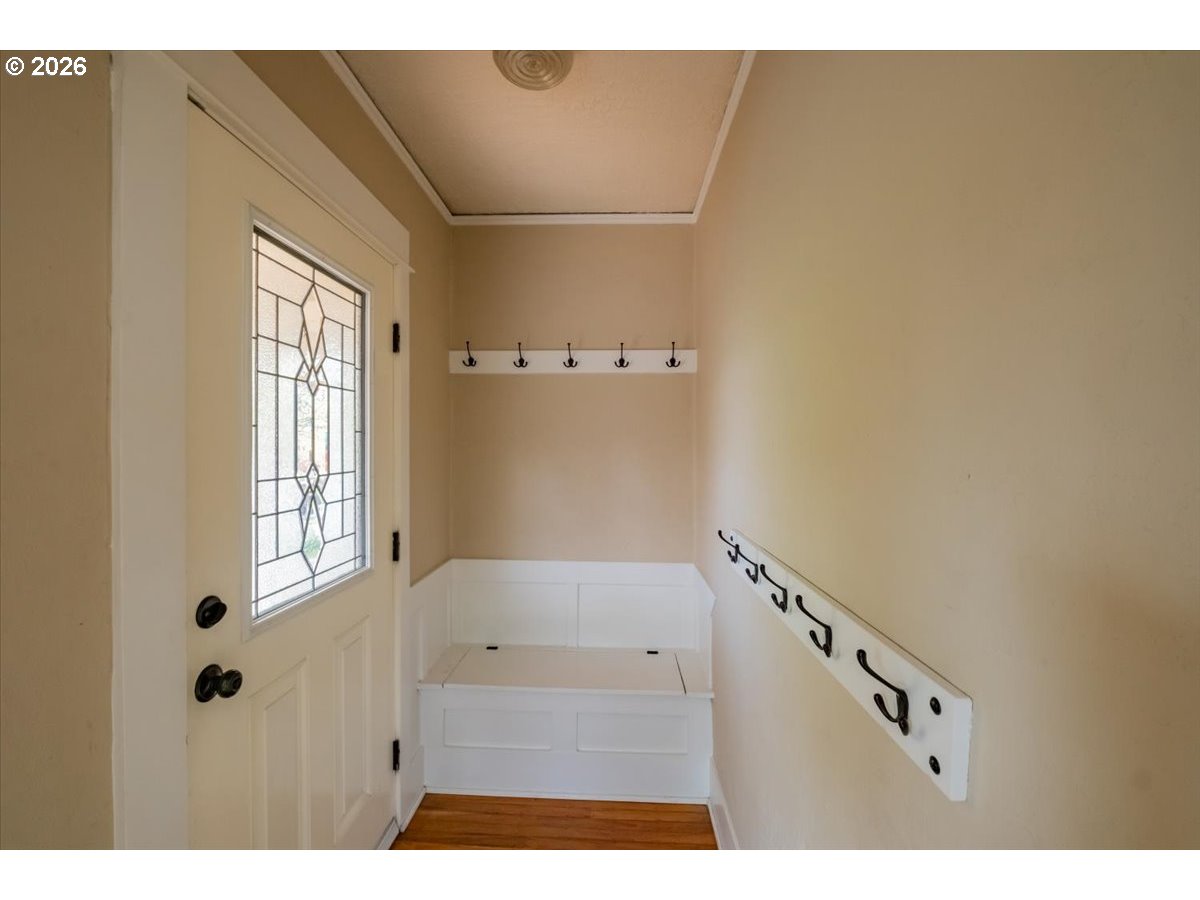 1905 SE DIVISION ST