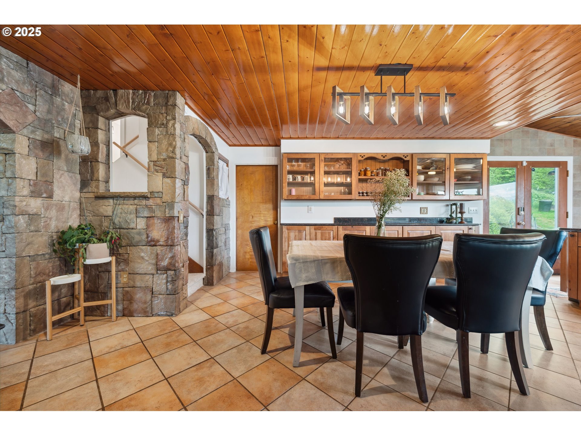 25925 NW SAINT HELENS RD