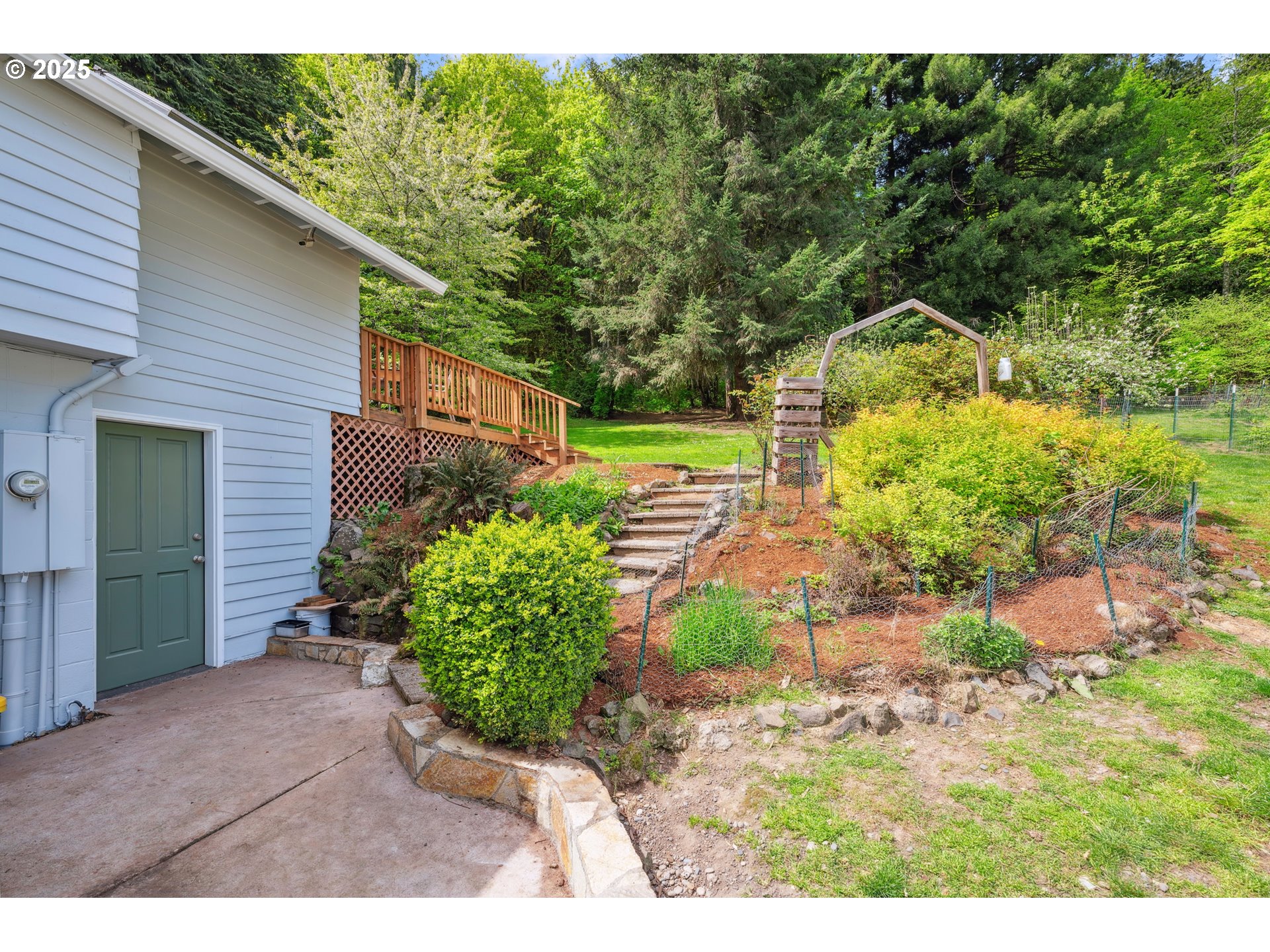 25925 NW SAINT HELENS RD