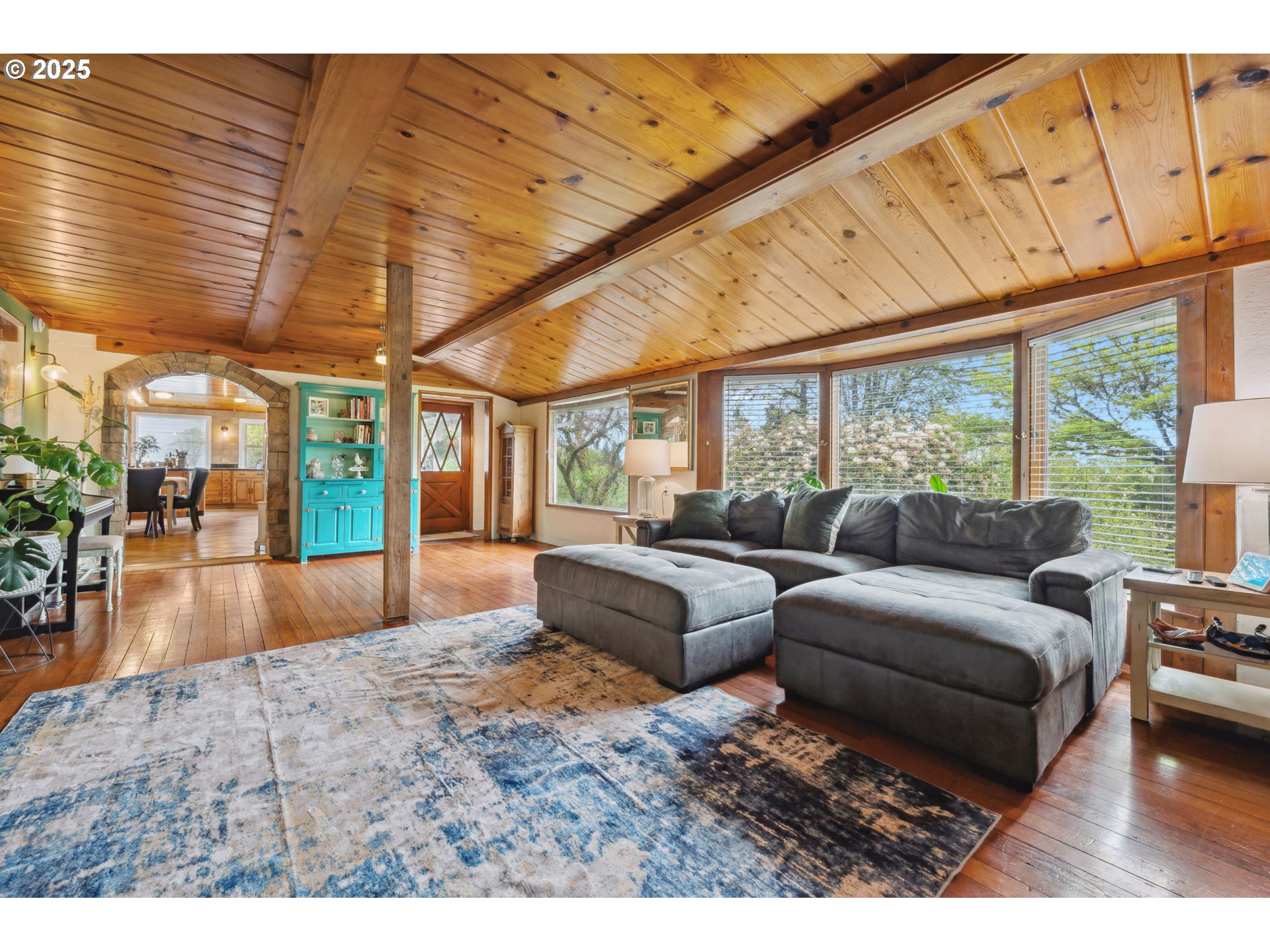 25925 NW SAINT HELENS RD