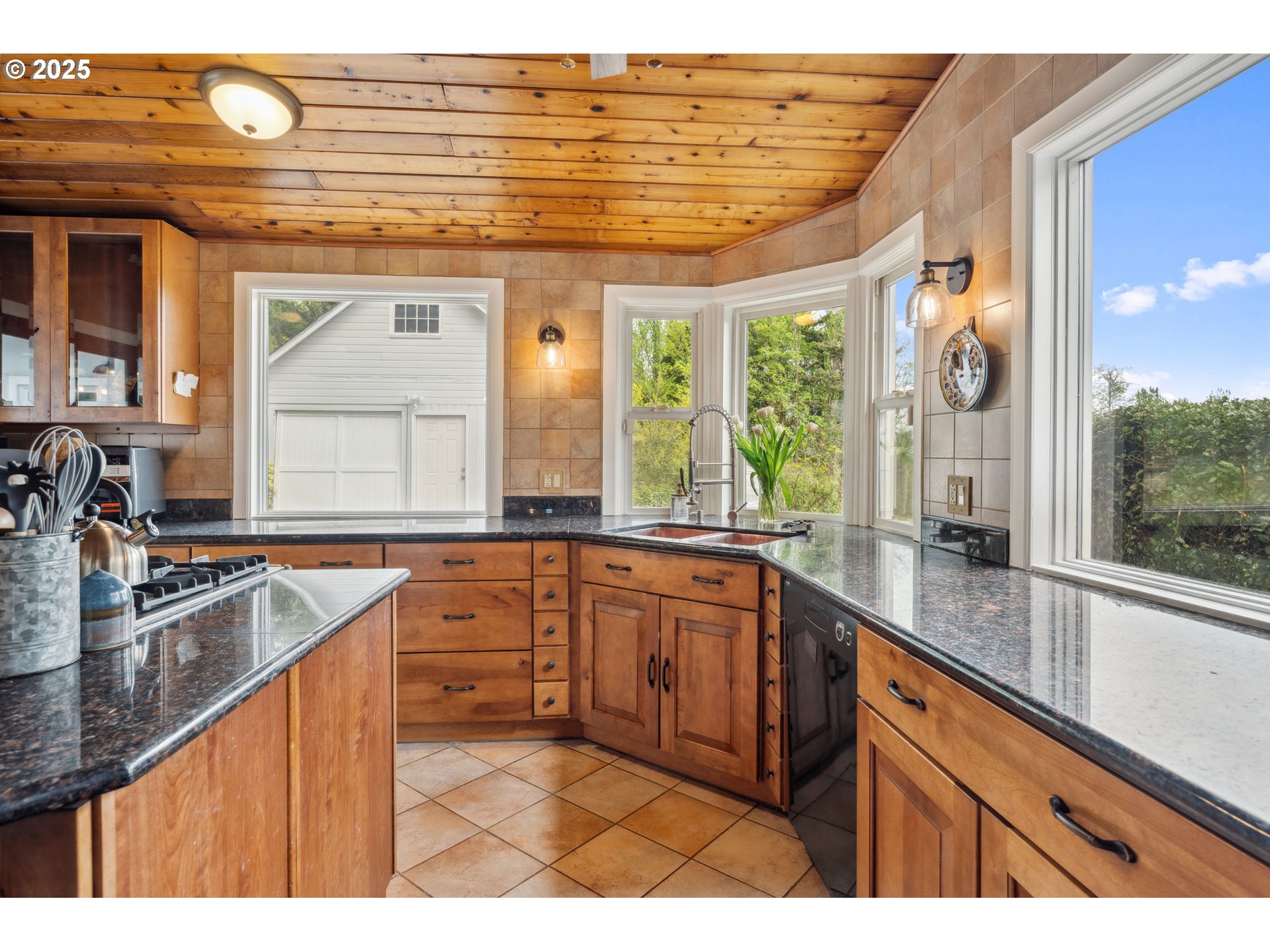 25925 NW SAINT HELENS RD