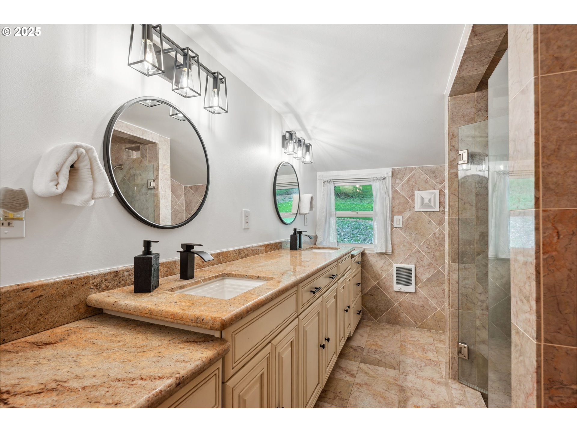 25925 NW SAINT HELENS RD