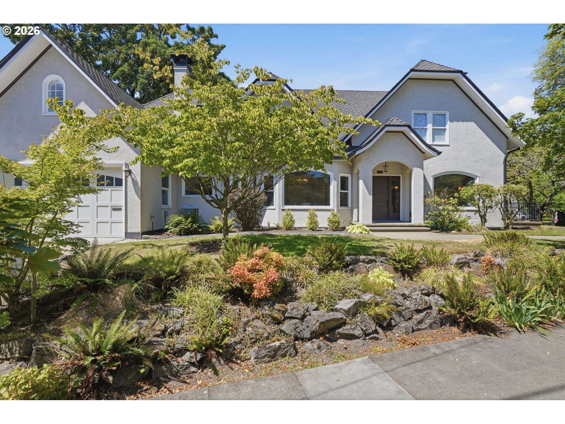1133 NE 37TH AVE