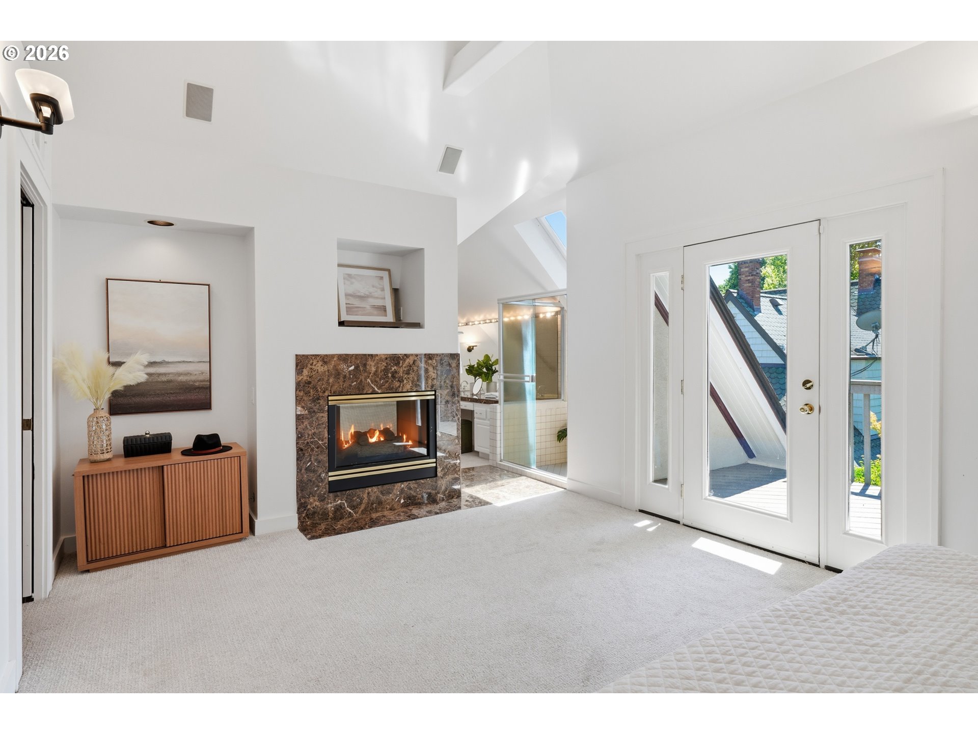 1133 NE 37TH AVE
